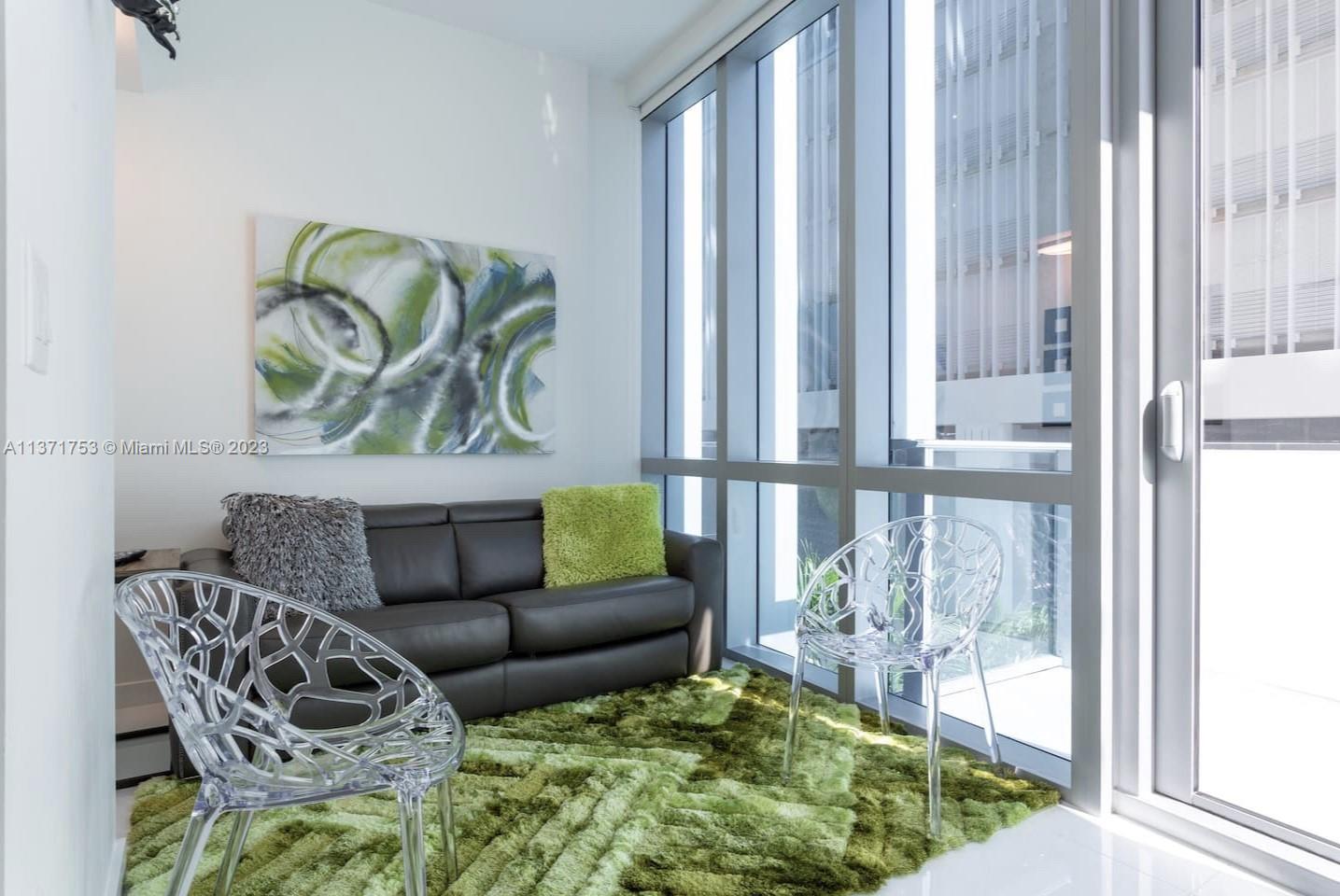 PARAMOUNT MIAMI WORLDCENT - Residential