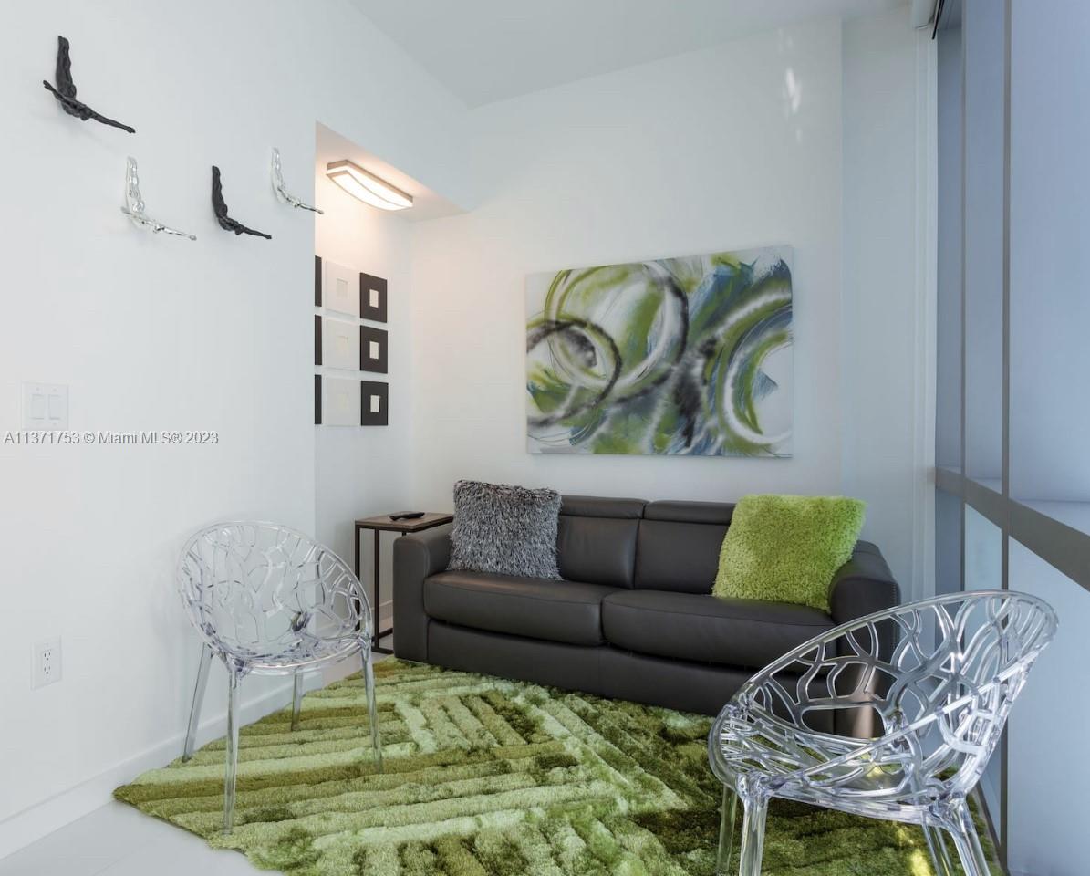 PARAMOUNT MIAMI WORLDCENT - Residential
