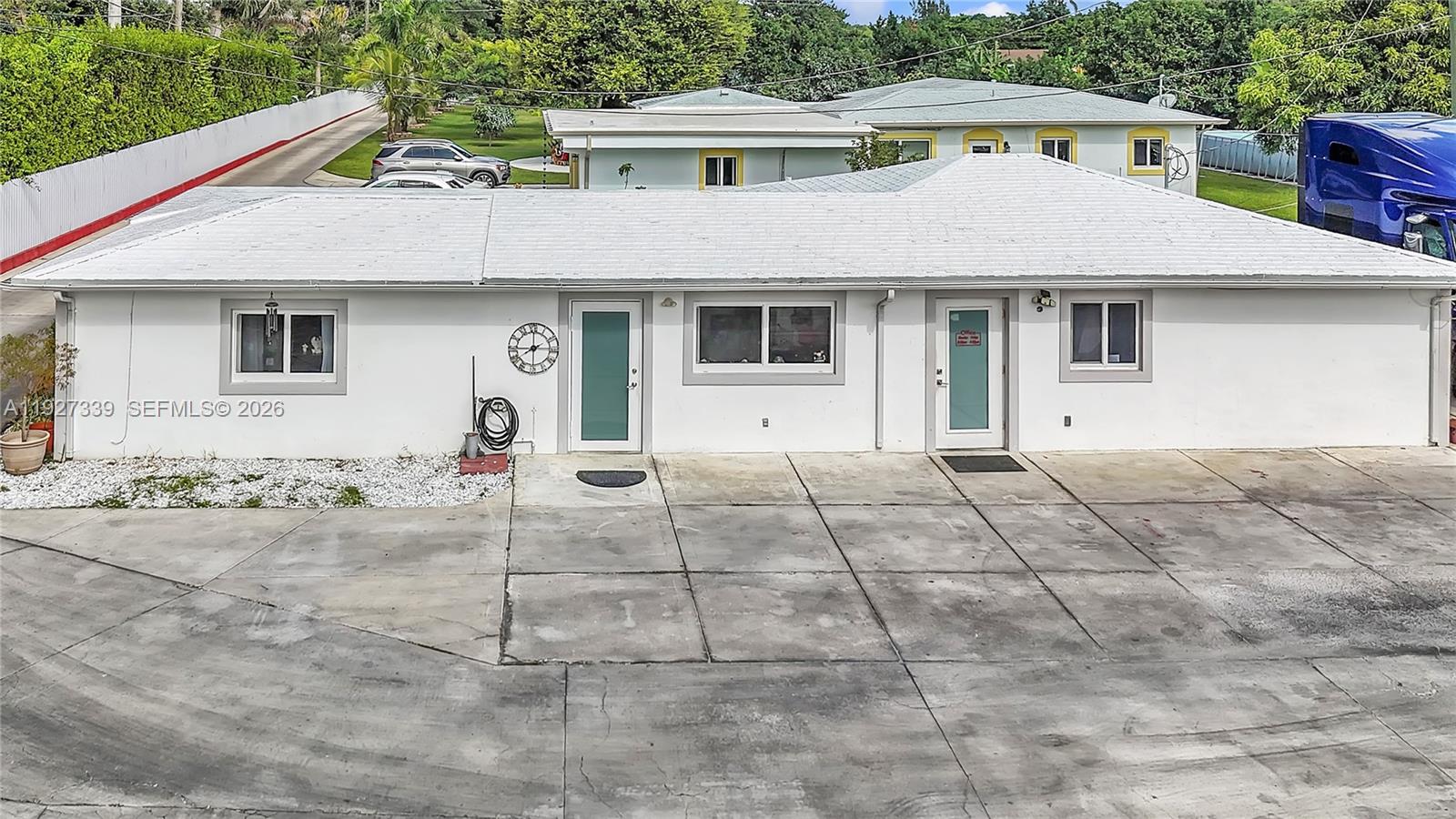 Acreage & Unrec - Residential
