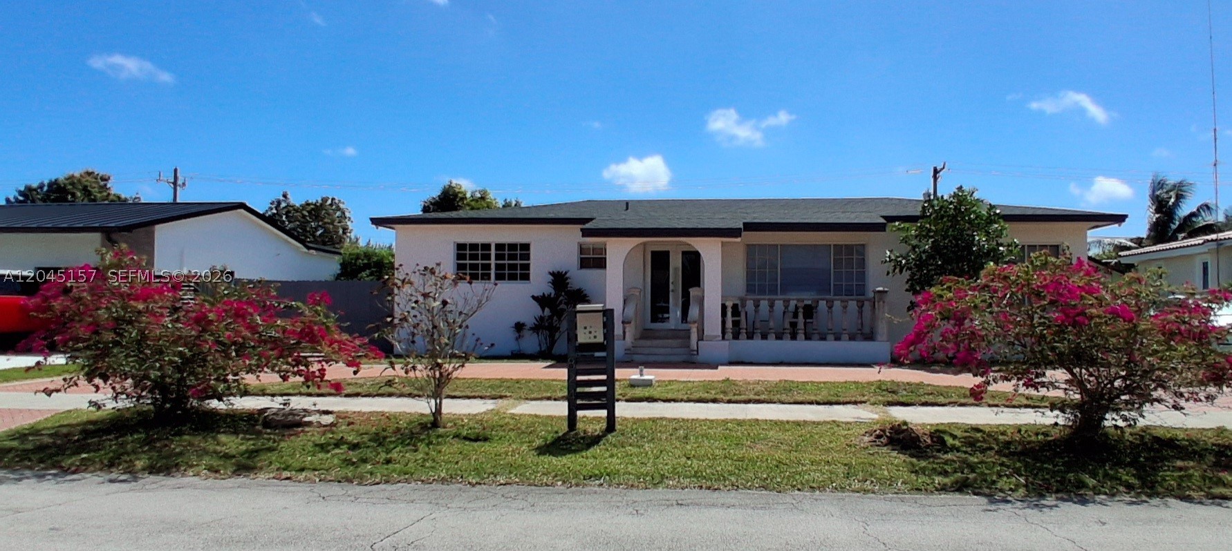 DEAL ESTATES - Residential
