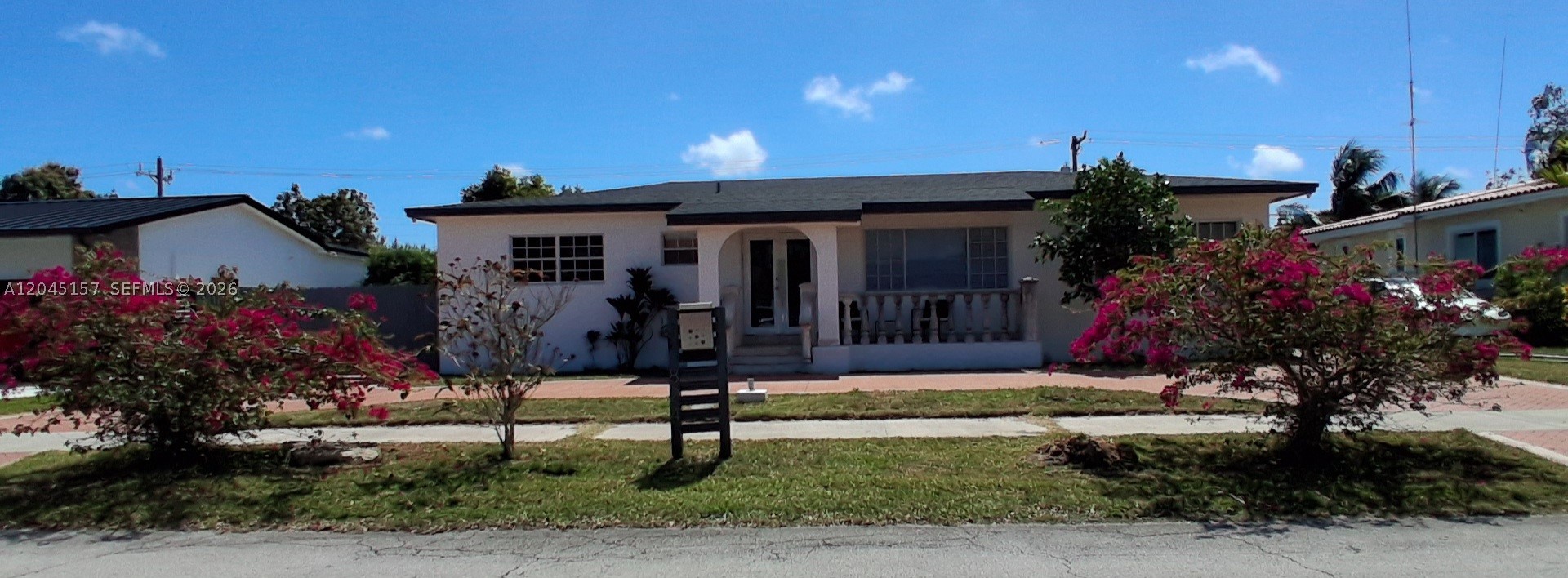 DEAL ESTATES - Residential