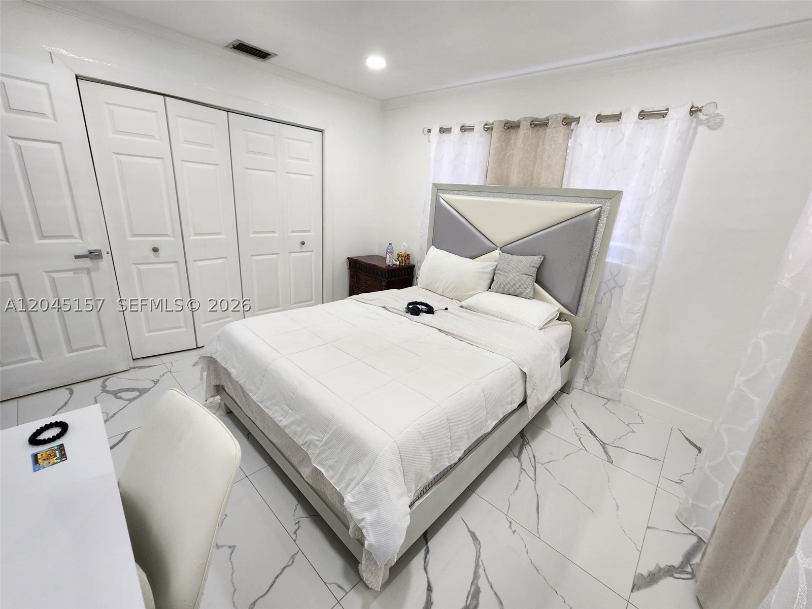 DEAL ESTATES - Residential