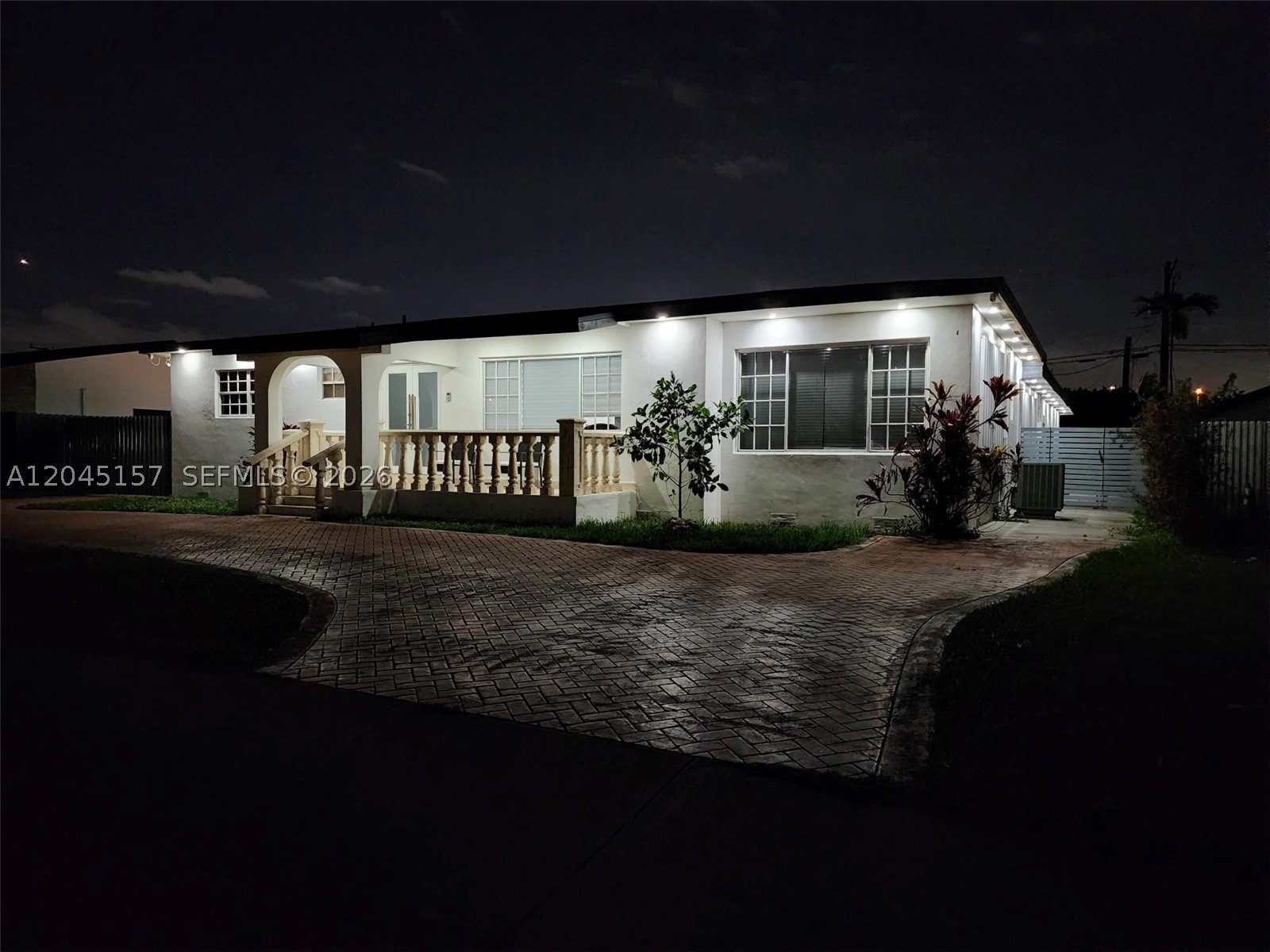 DEAL ESTATES - Residential