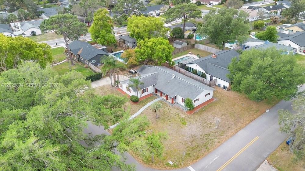 ENGLISH ESTATES UNIT 2 - Residential