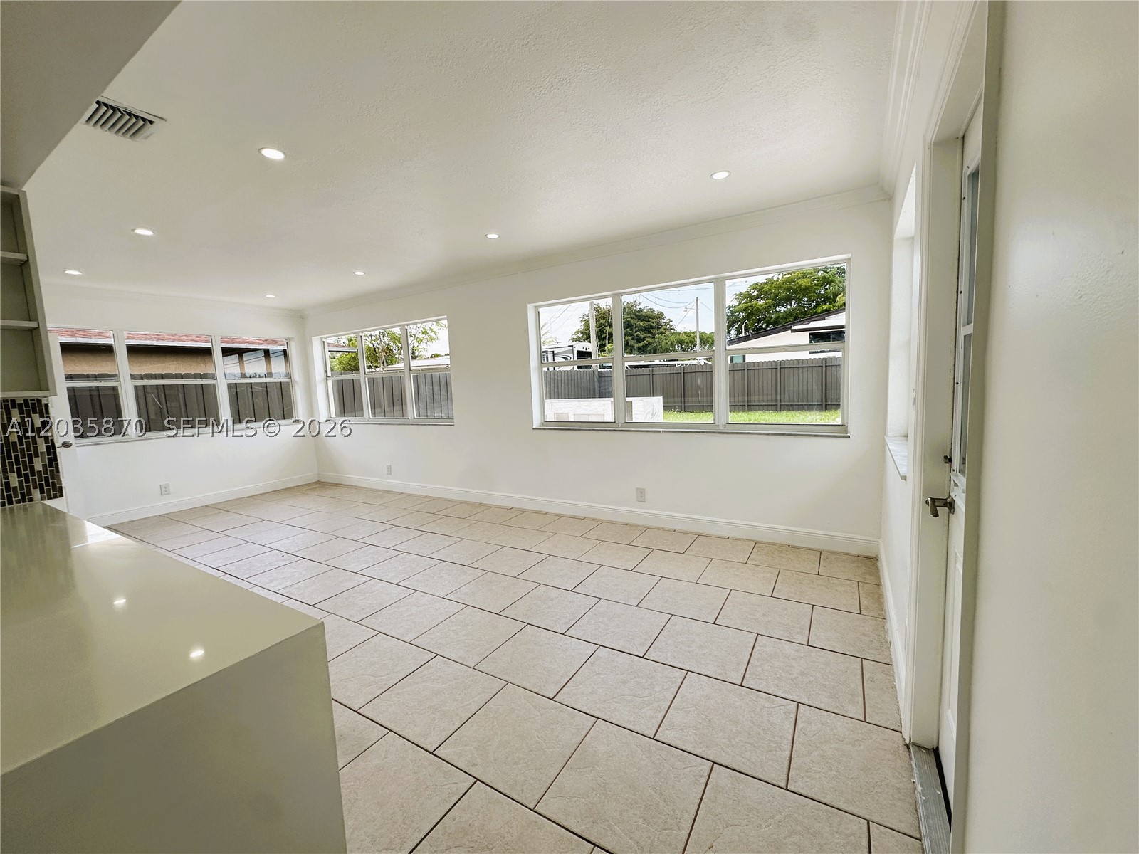 FAIRWAY LAKE SOUTH SEC 2 - Residential