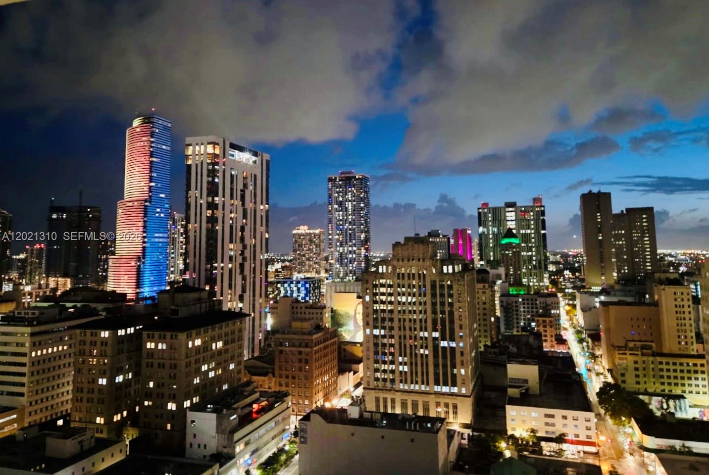 50 BISCAYNE CONDO - Residential
