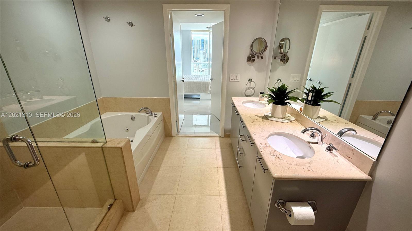 50 BISCAYNE CONDO - Residential