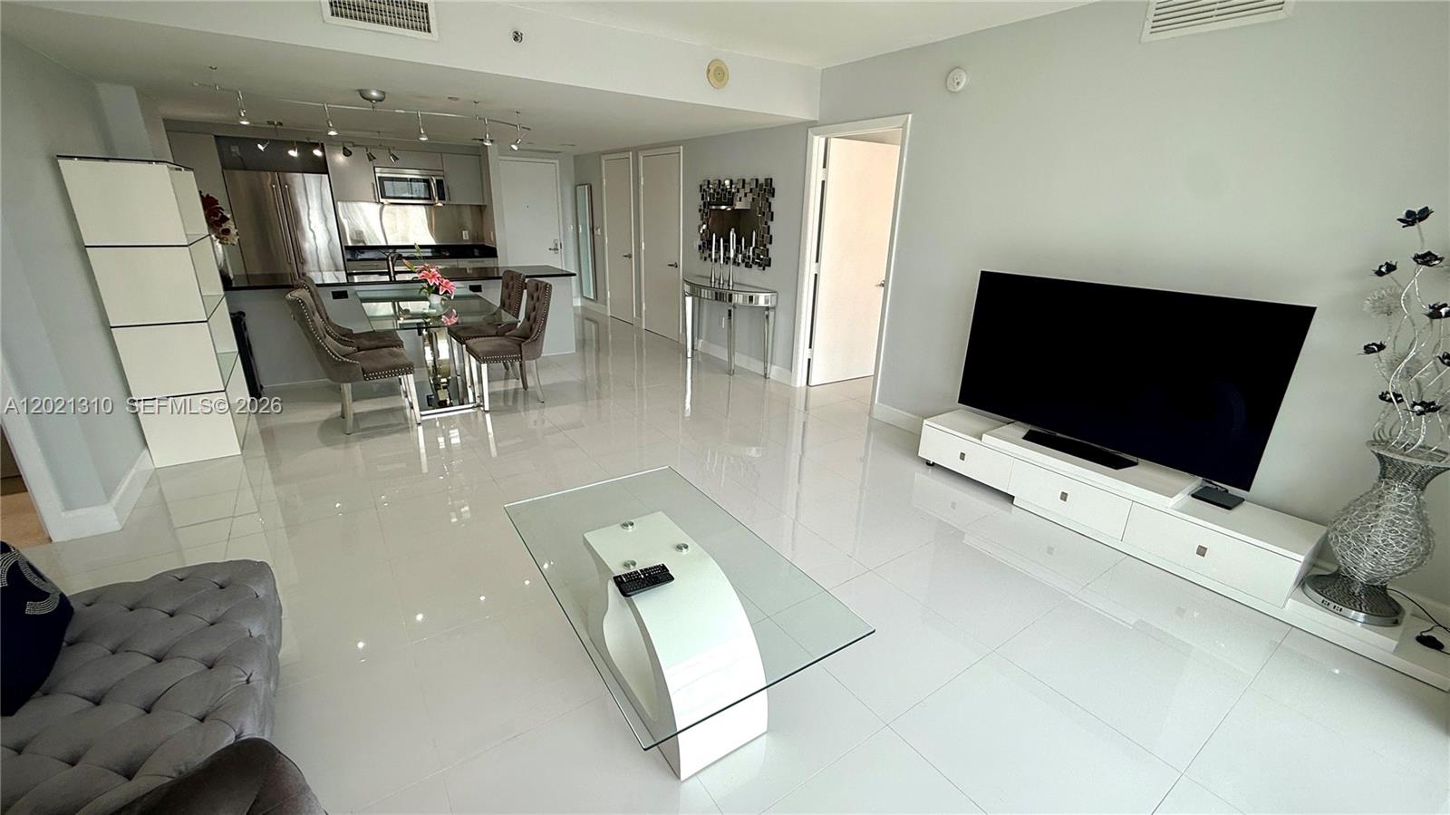 50 BISCAYNE CONDO - Residential