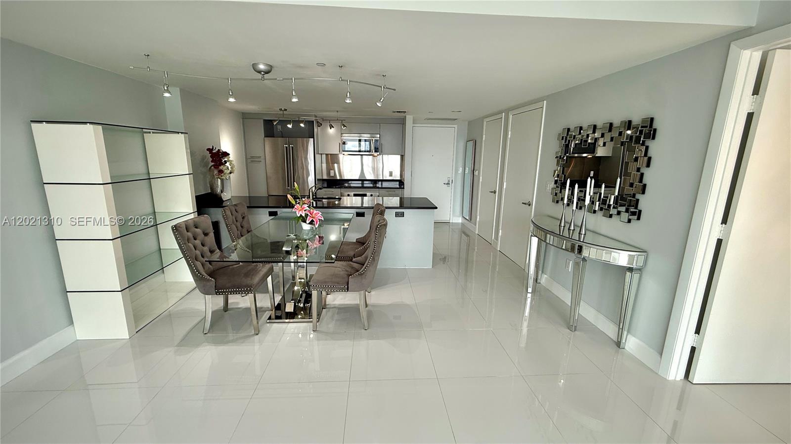 50 BISCAYNE CONDO - Residential