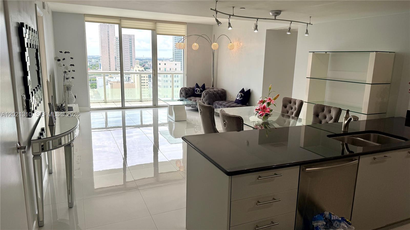 50 BISCAYNE CONDO - Residential