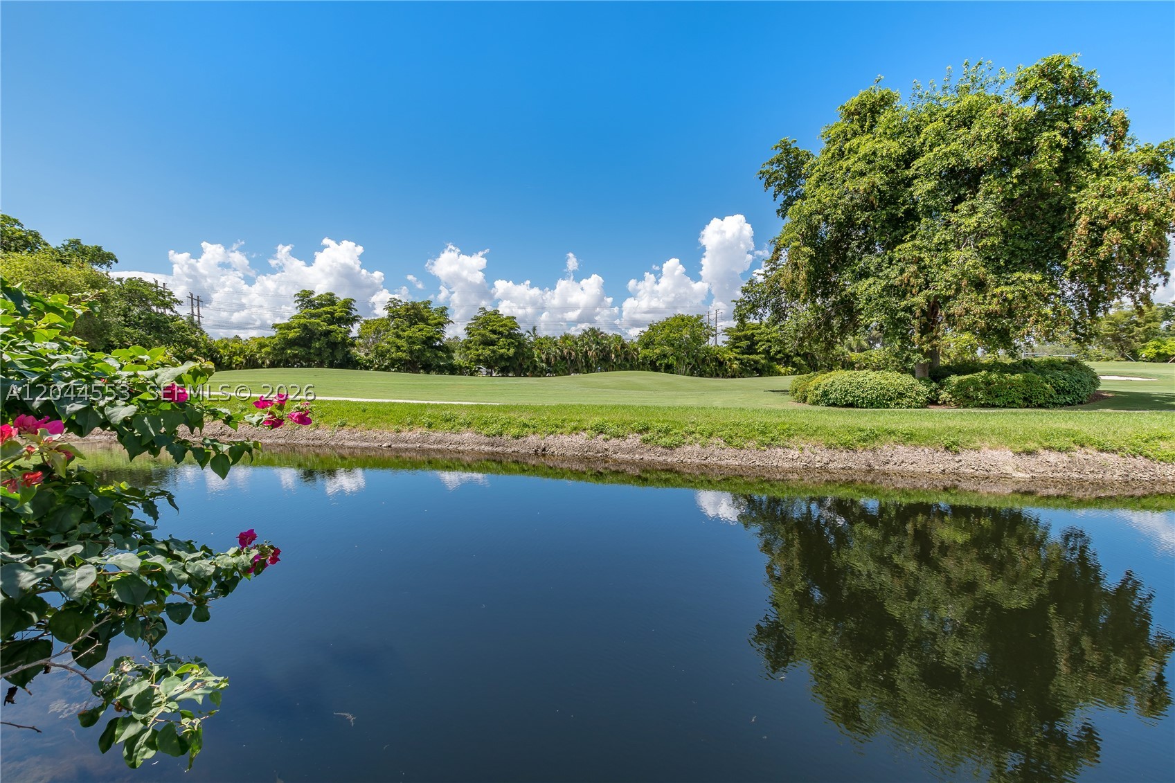 DORAL GLEN T-17816 - Residential