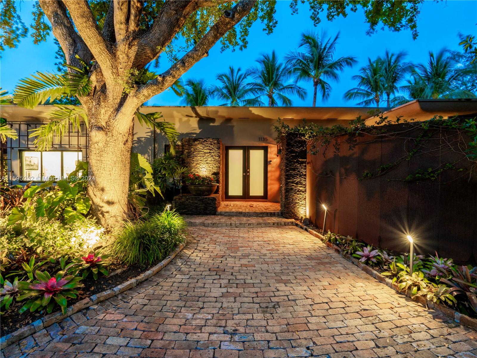 BISCAYNE POINT RESUB - Residential