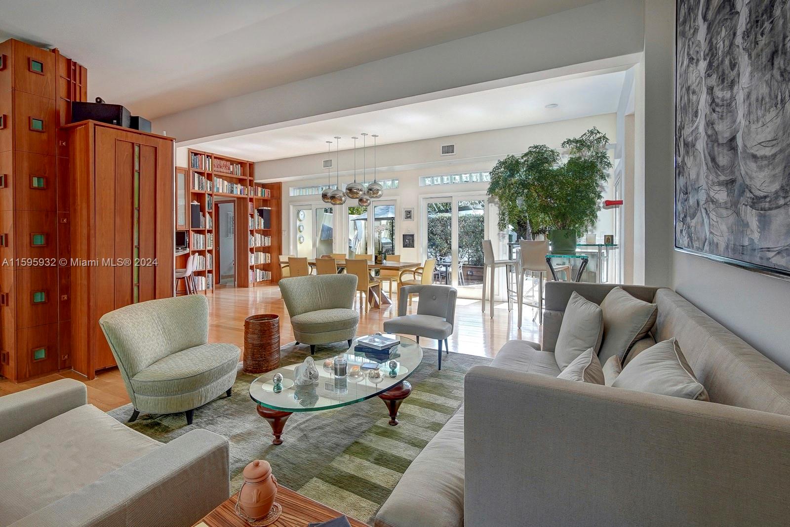 BISCAYNE POINT RESUB - Residential