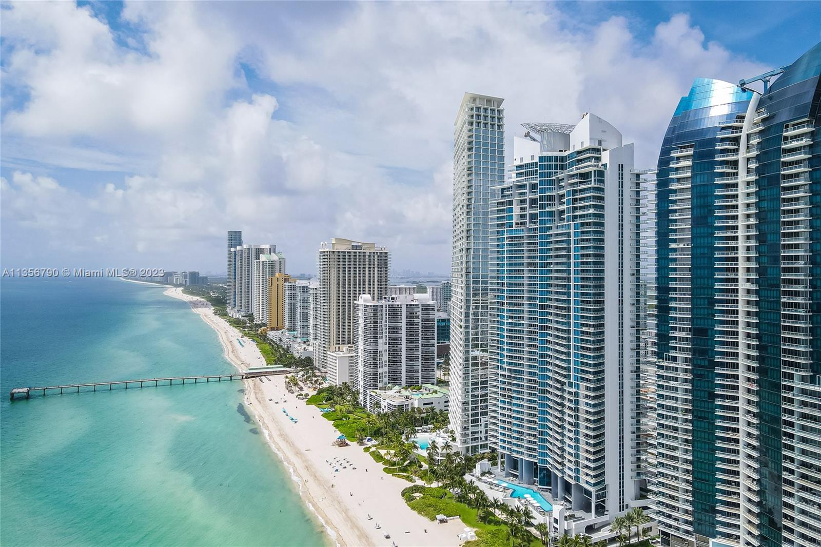 JADE SIGNATURE CONDO - Residential