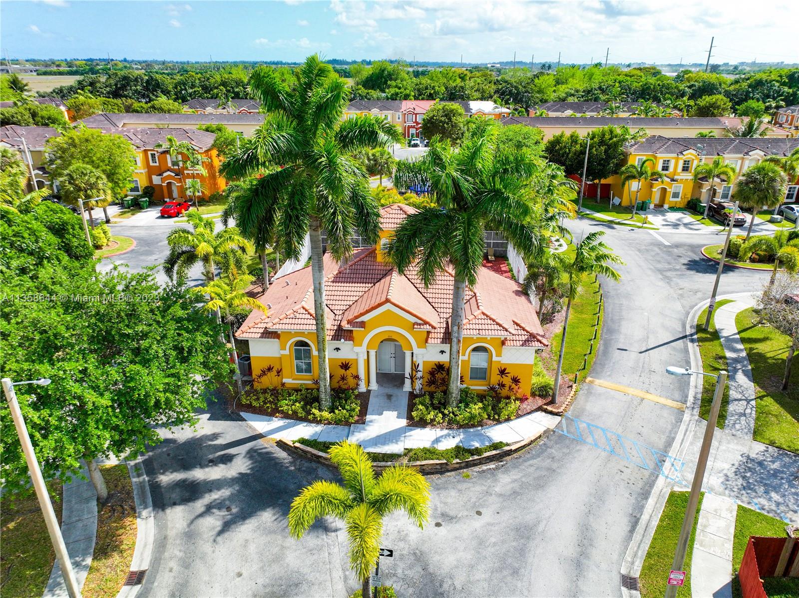 CASA DEL SUR - Residential