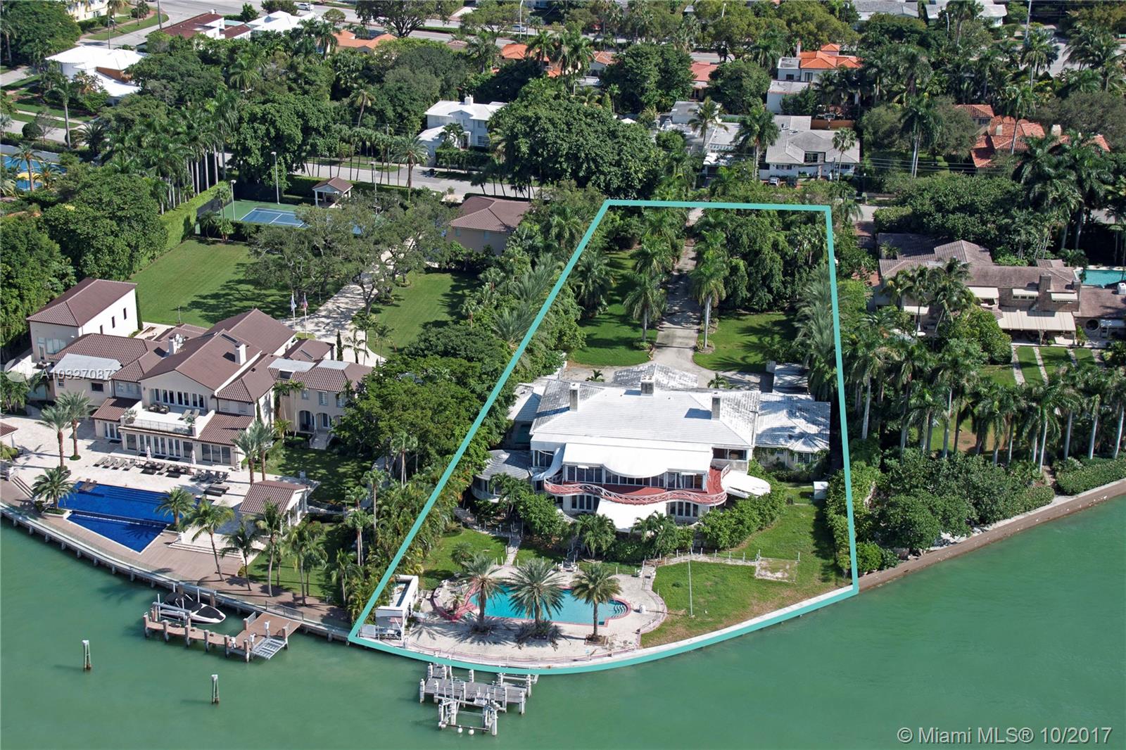10-15 53 42 LA GORCE GOLF - Land