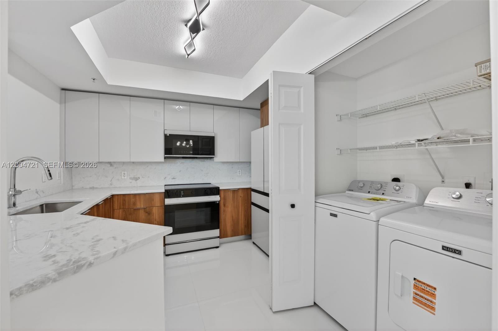 LAUDERDALE ONE CONDO - Residential