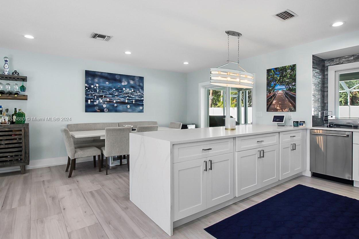 Tequesta Country Club - Residential