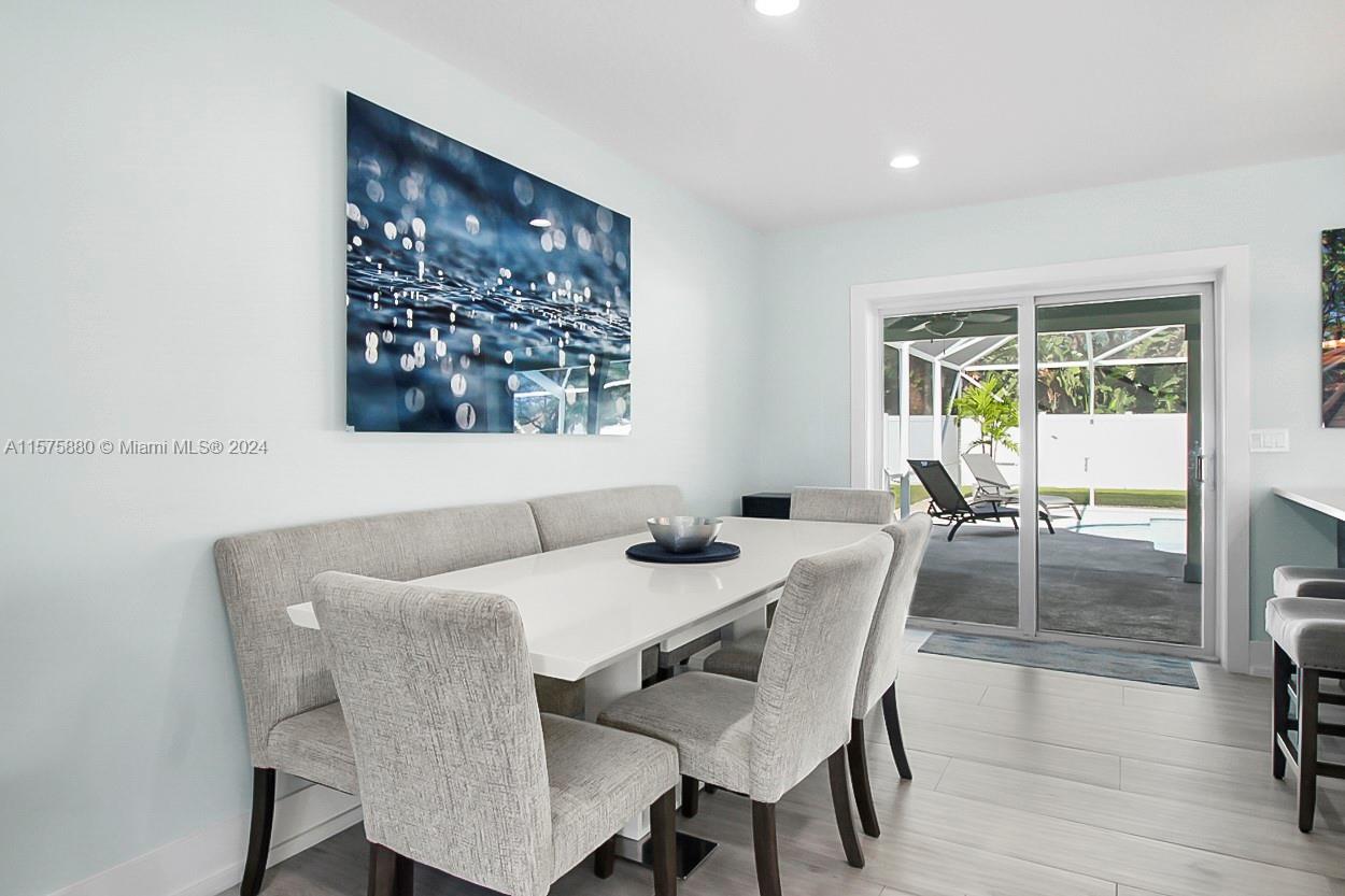 Tequesta Country Club - Residential