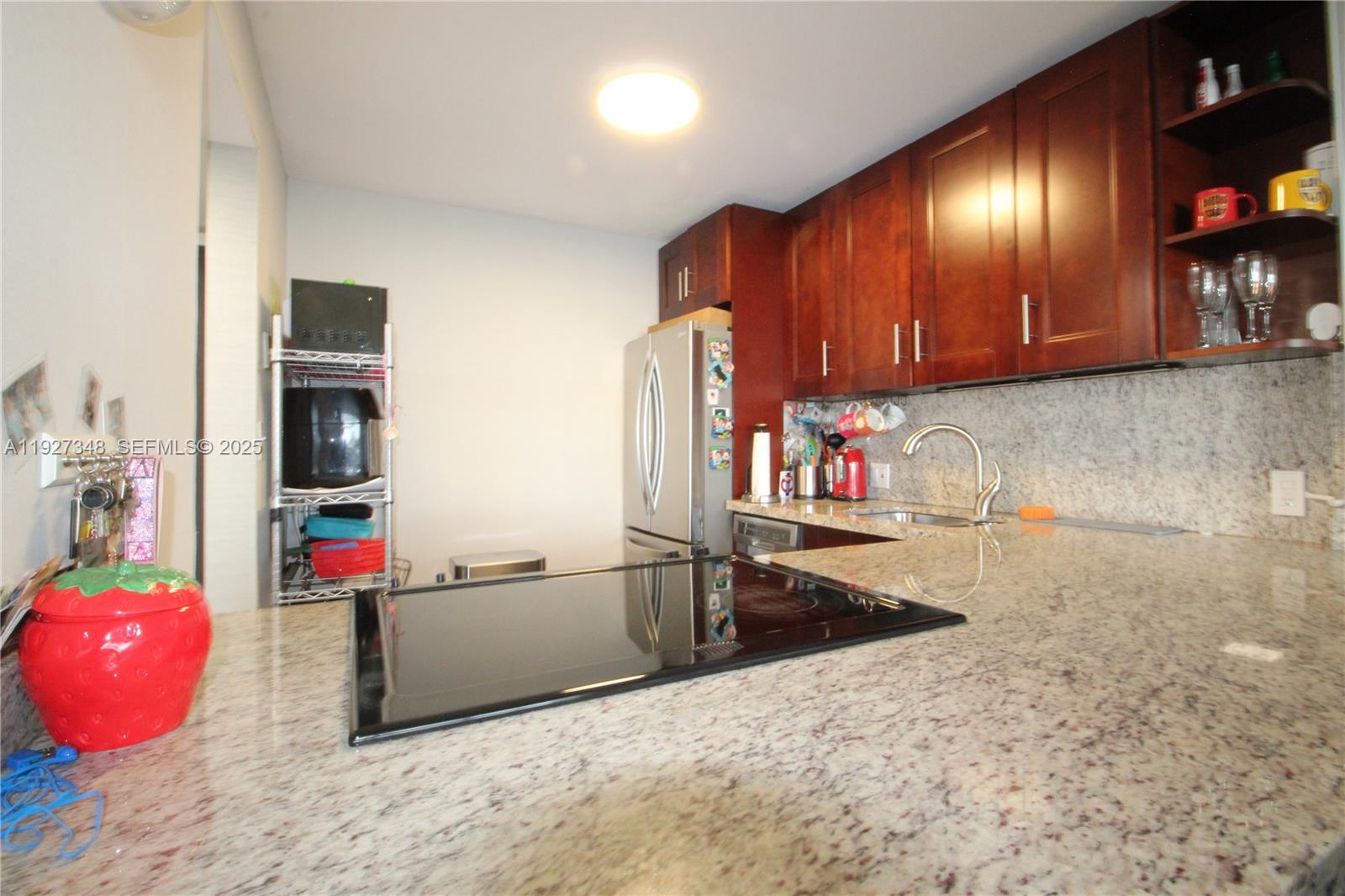 CORONADO CONDO- TOWER II - Residential