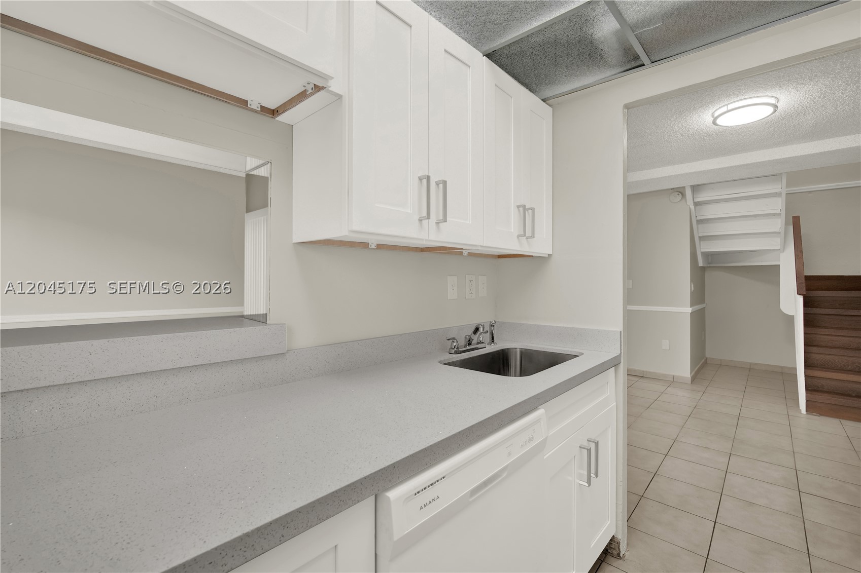 SOUTH WINDS CONDO WEST - Residential