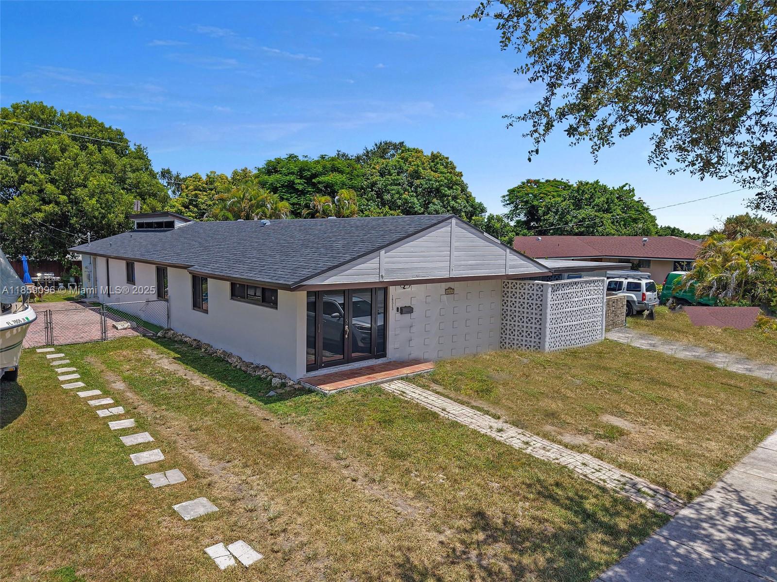 FAIRWAY PARK SEC 3 - Residential