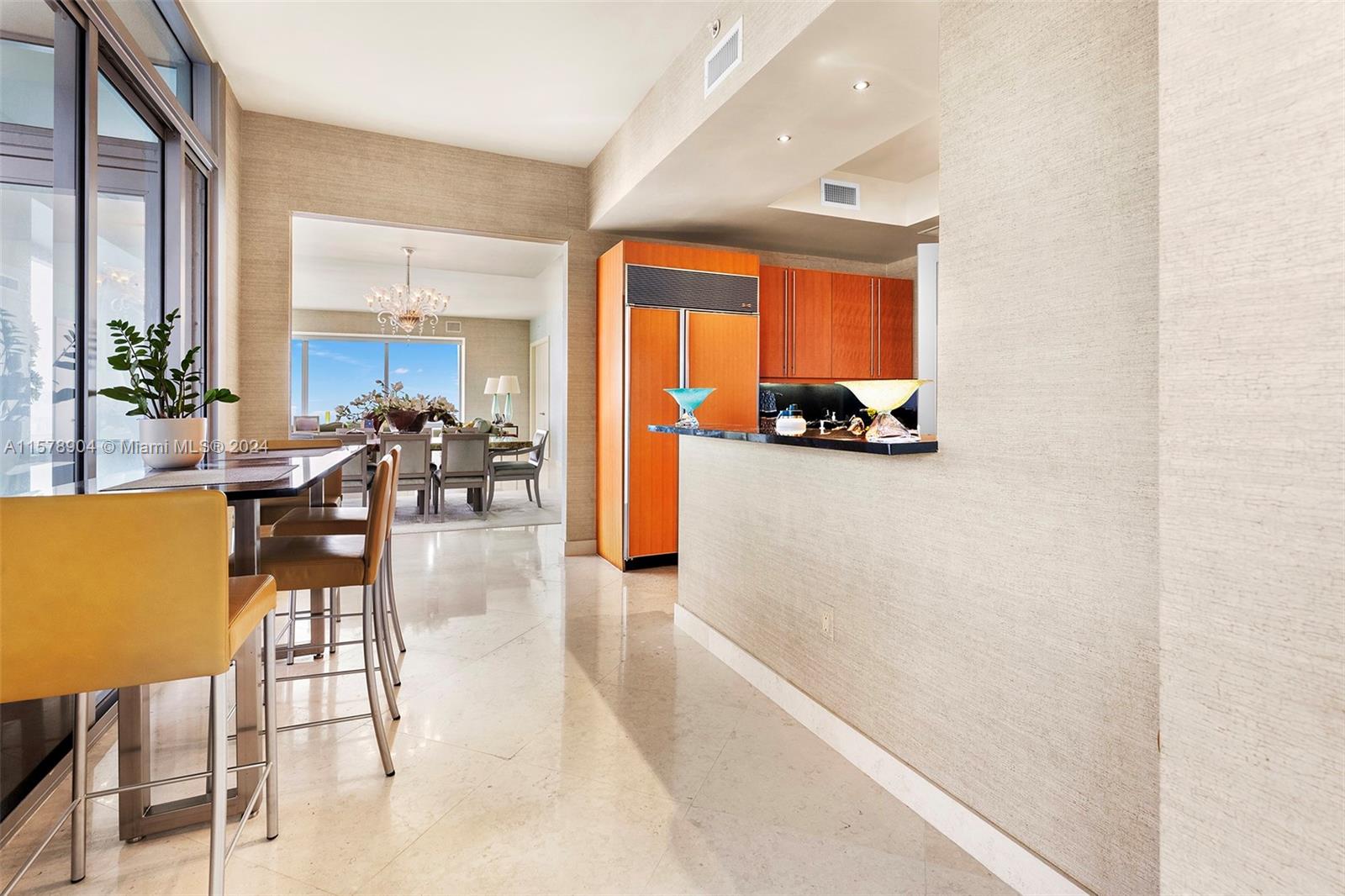 MILLENNIUM TOWER RESIDENCE - Residential
