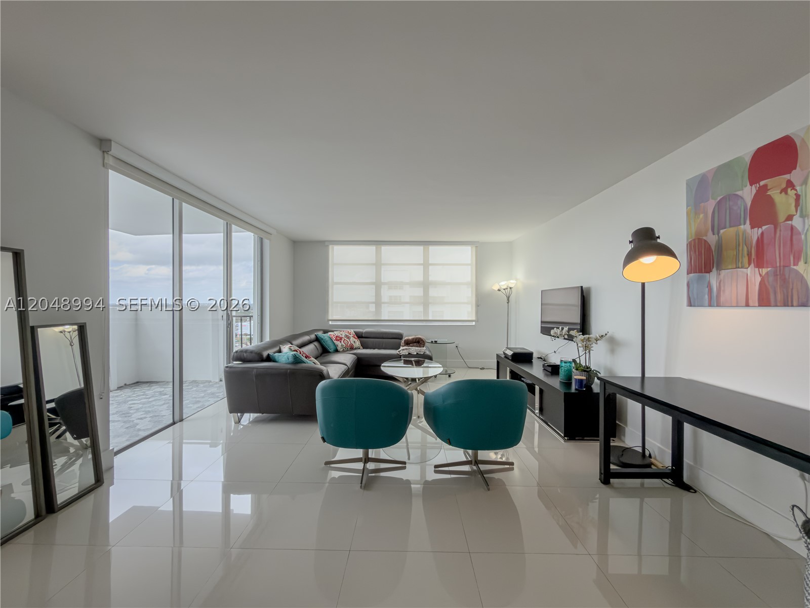 COMMODORE PLAZA CONDO - Residential
