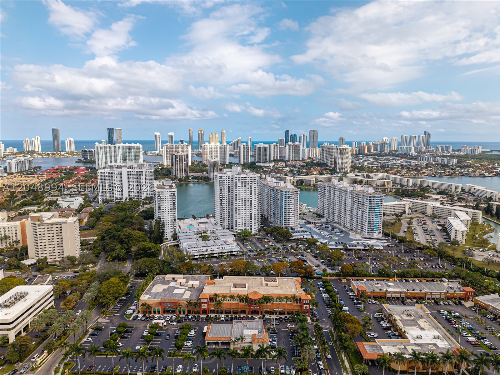 COMMODORE PLAZA CONDO - Residential