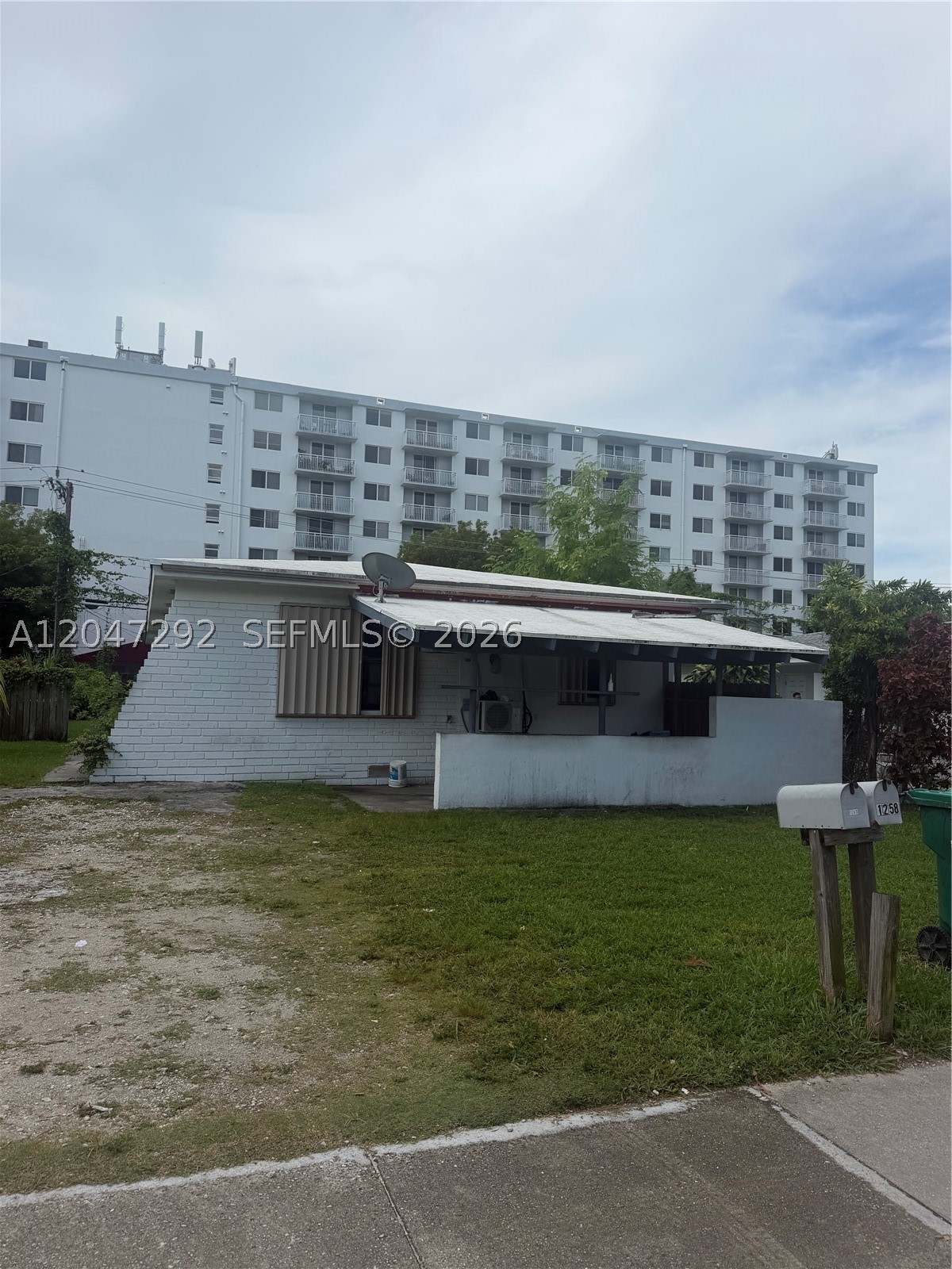 Exceptional investment opportunity in a prime North Miami location! This duplex offers two spacious units, making it ideal for investors or owner-occupants seeing rental income. Each unit features comfortable living areas, abundant natural light, and private outdoor space. 
Situated on a generously sized lot, the property offers ample parking and is conveniently located near major highways, shopping, dining, schools, parks, and public transpiration. Whether you're looking to expand your investment portfolio or live in one unit while renting the other, this property offers outstanding flexibility and long-term potential. 
Don't miss this rare opportunity to own an income-producing property in a highly desirable area. Schedule your private showing today!