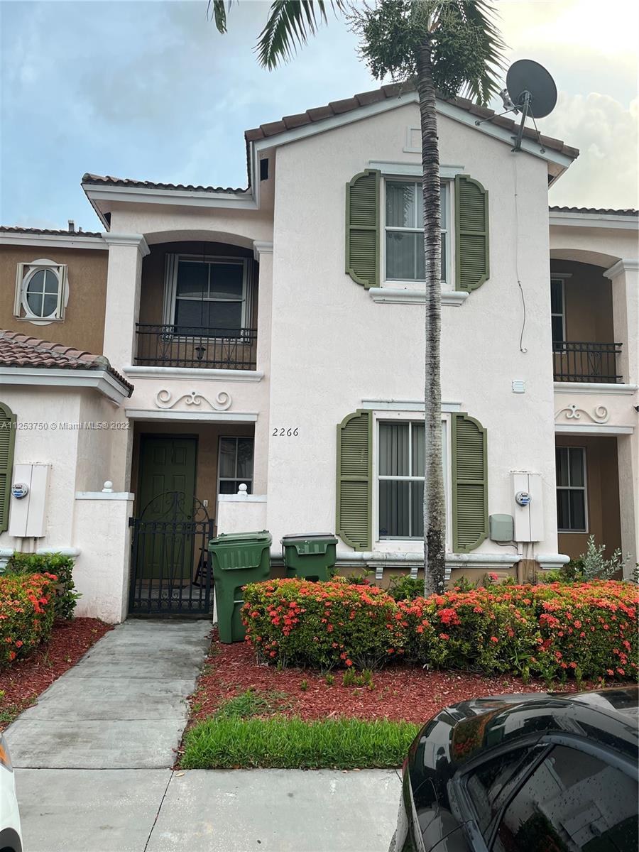 MARBELLA COVE - Residential