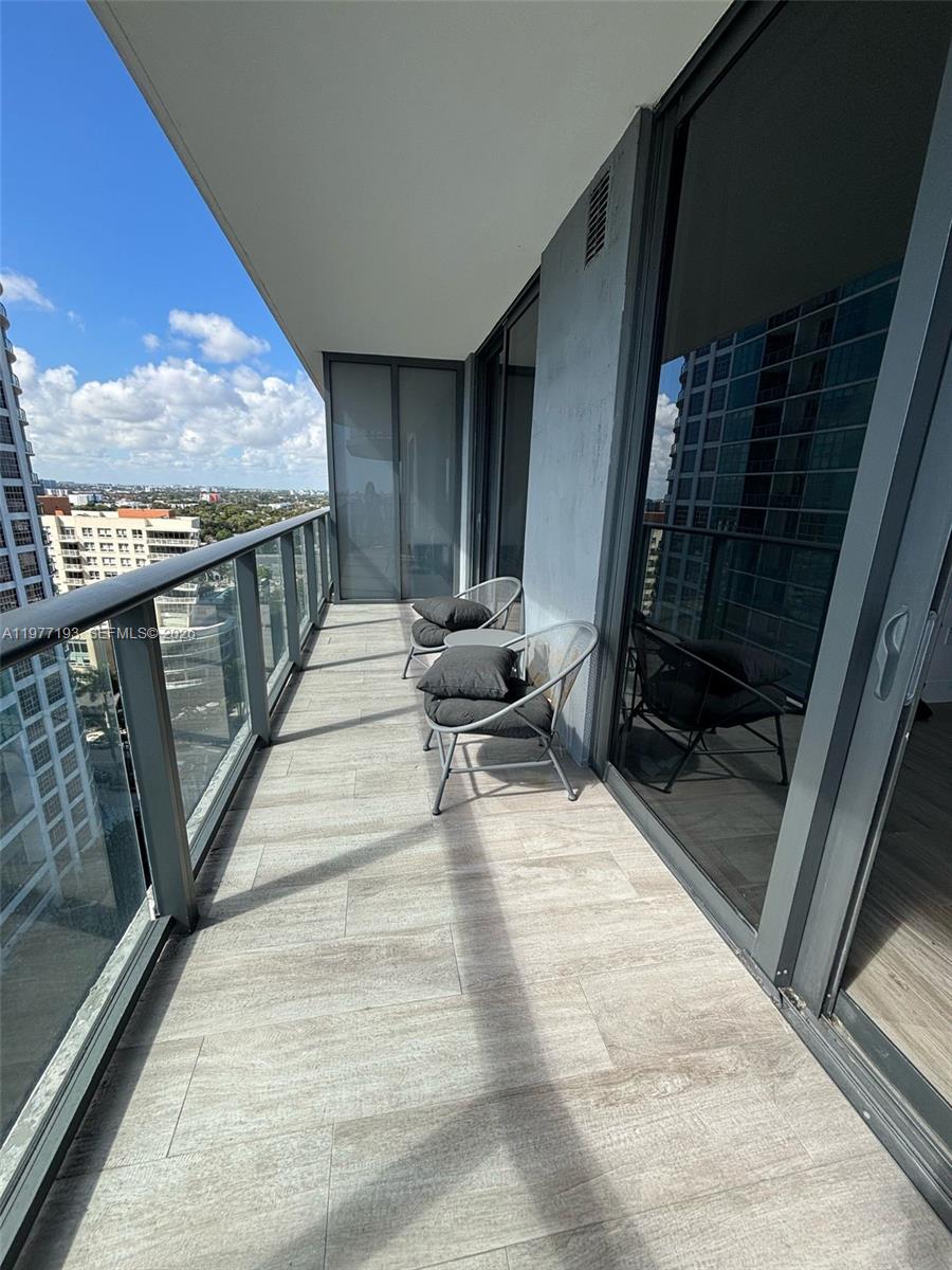 3401 MIDTOWN CONDO - Residential