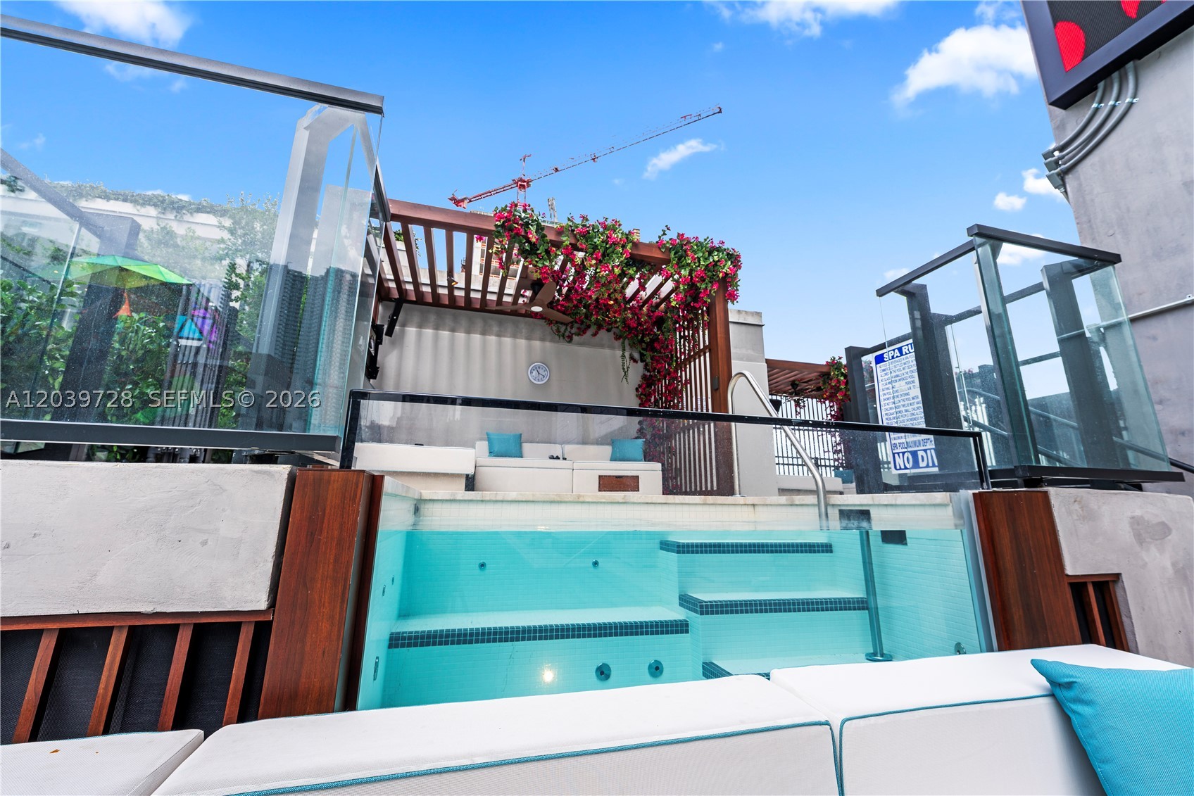 MIAMI NORTH - Residential