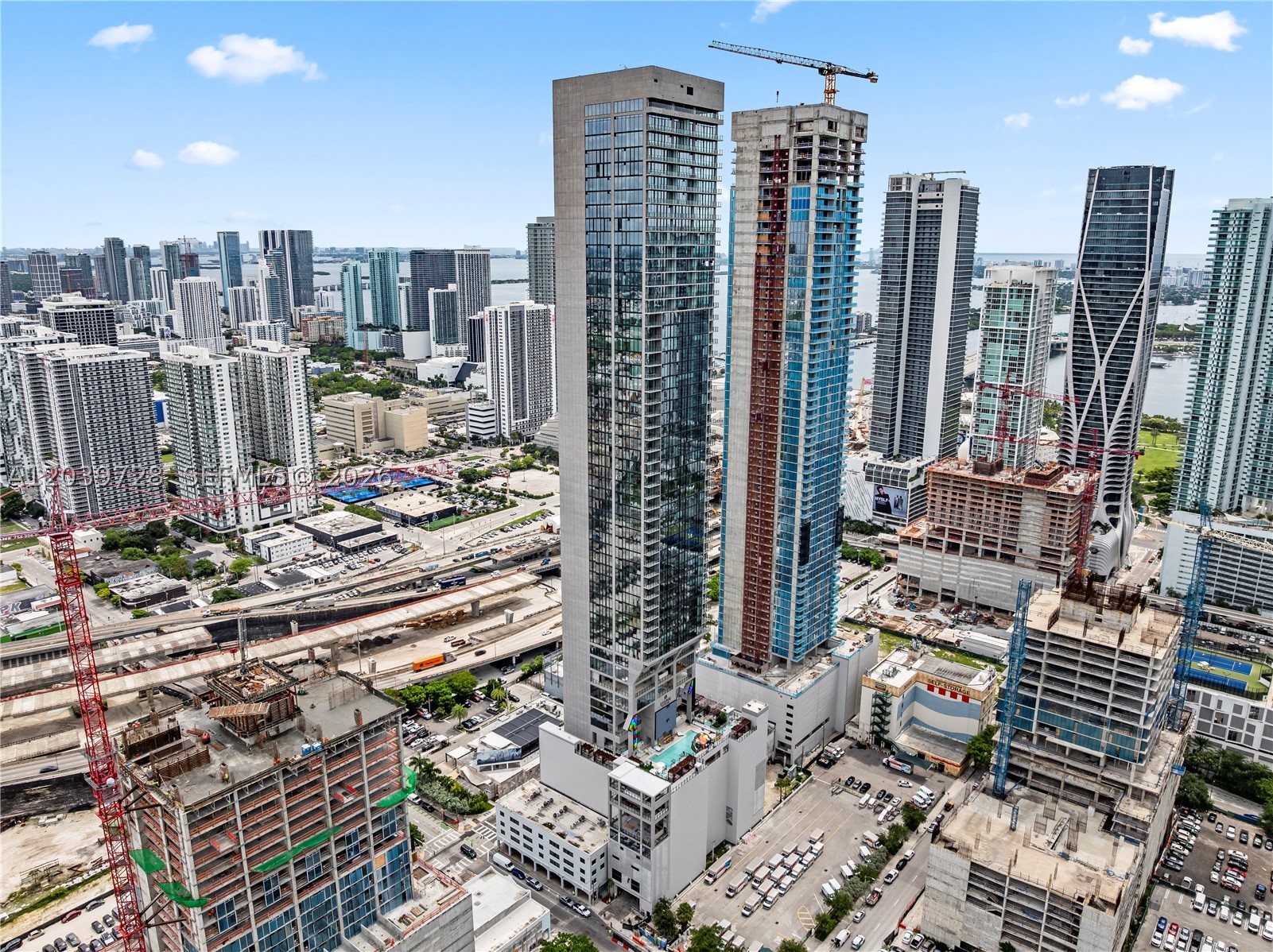 MIAMI NORTH - Residential