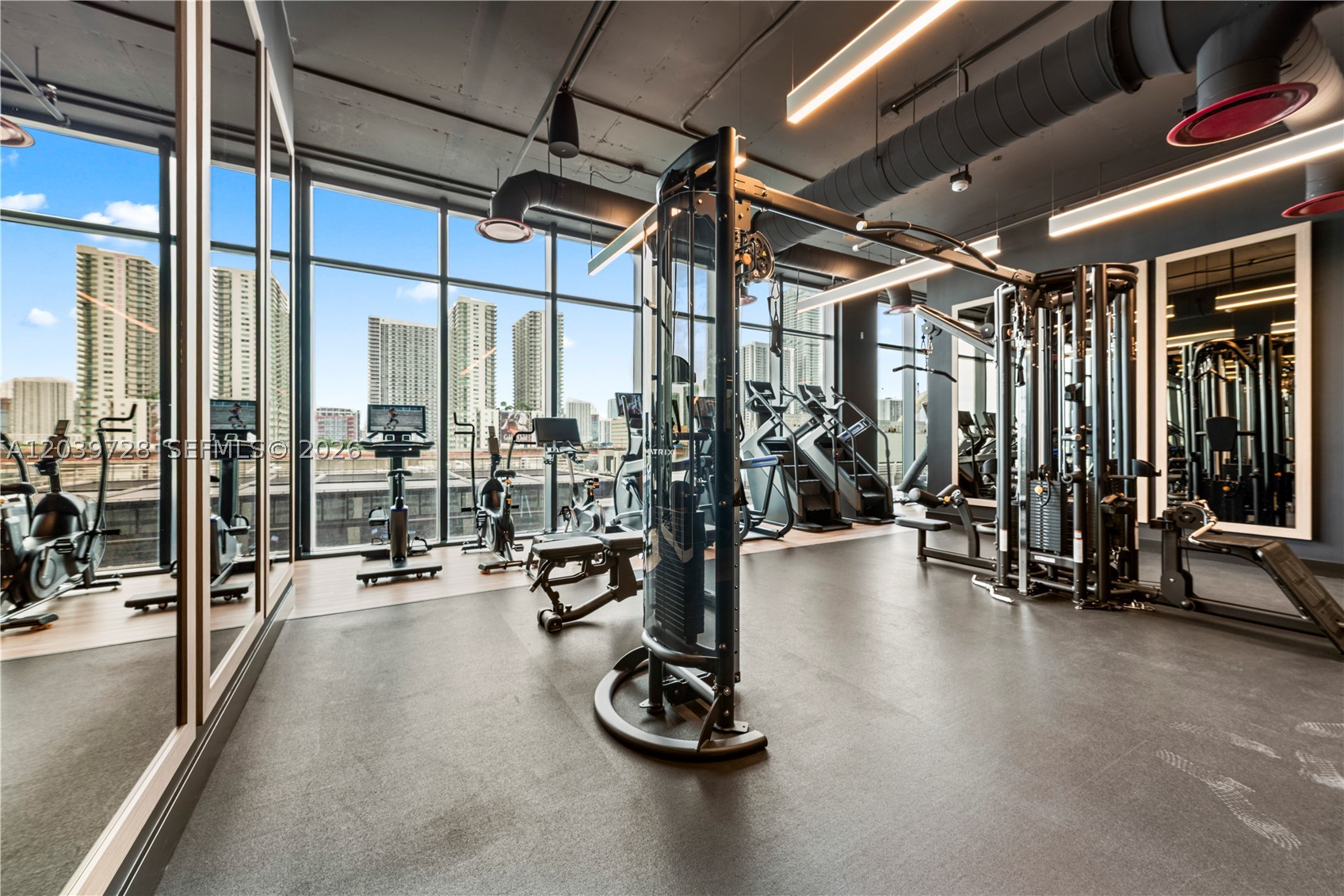 MIAMI NORTH - Residential