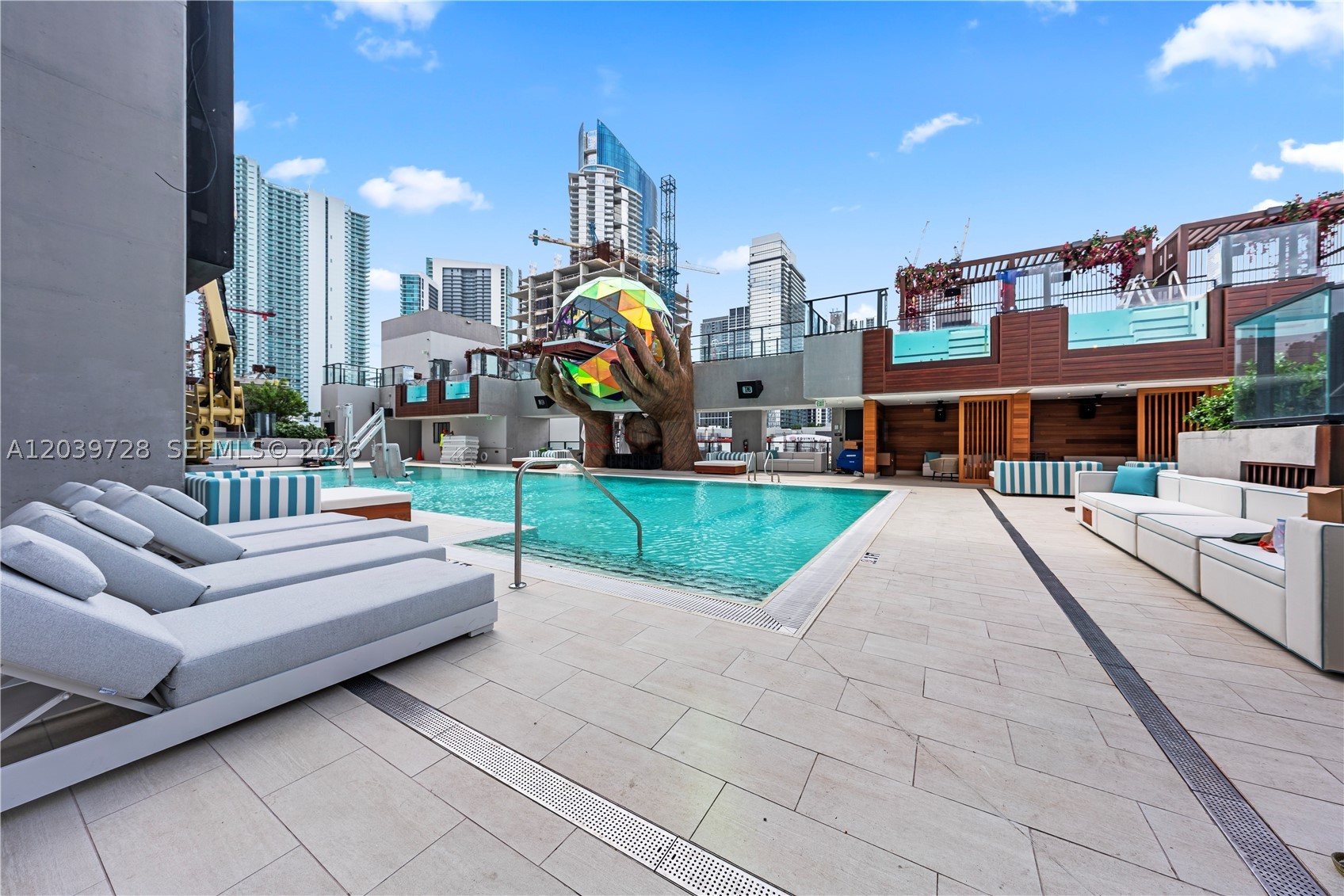 MIAMI NORTH - Residential