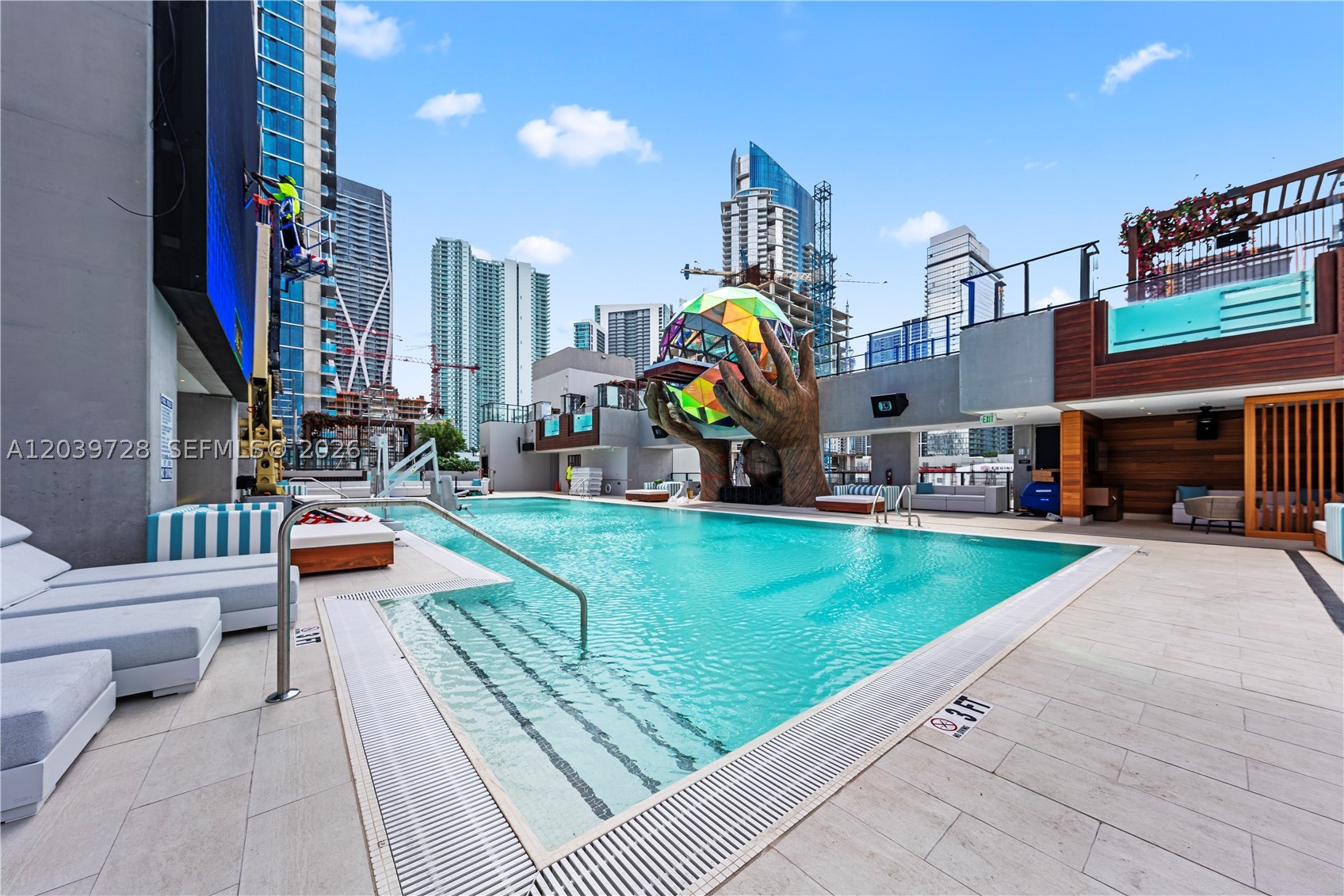 MIAMI NORTH - Residential