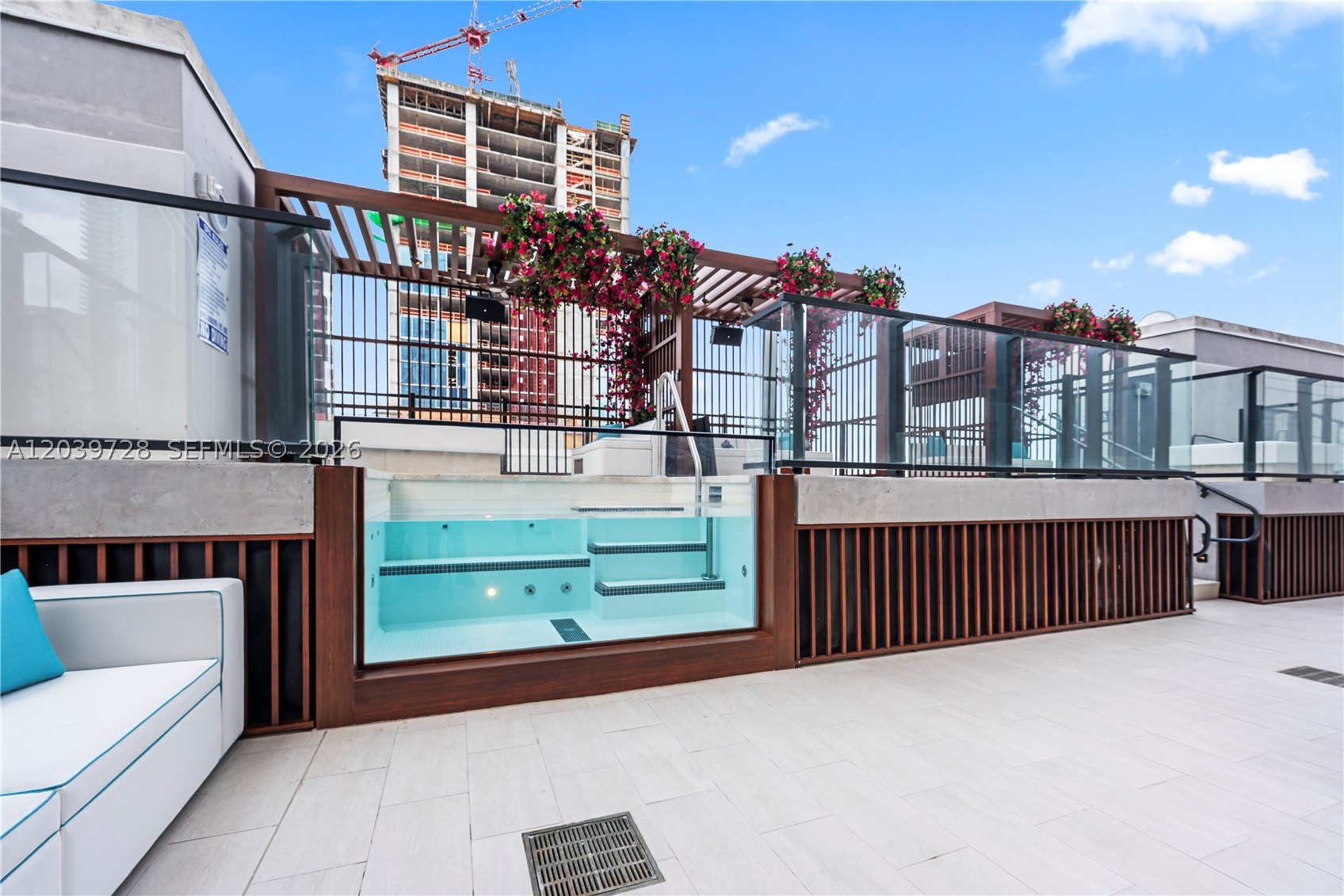 MIAMI NORTH - Residential