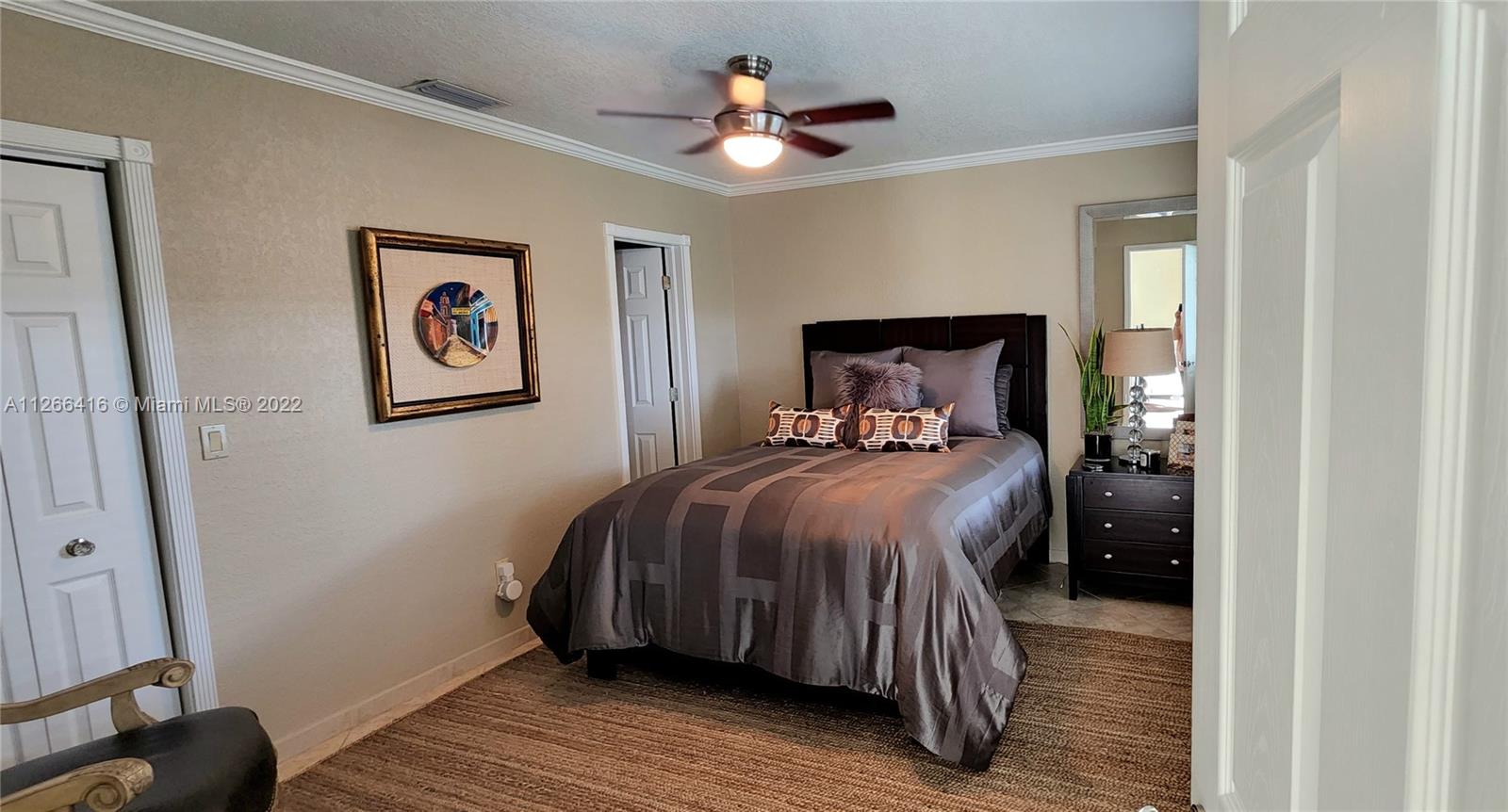 MIAMI LAKES SEC 4 - Residential