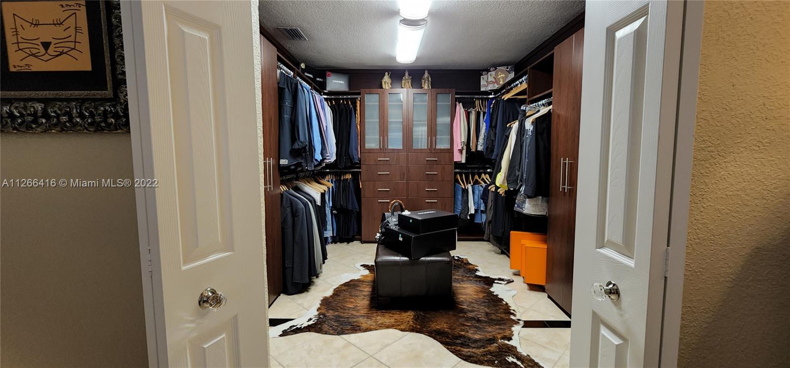 MIAMI LAKES SEC 4 - Residential