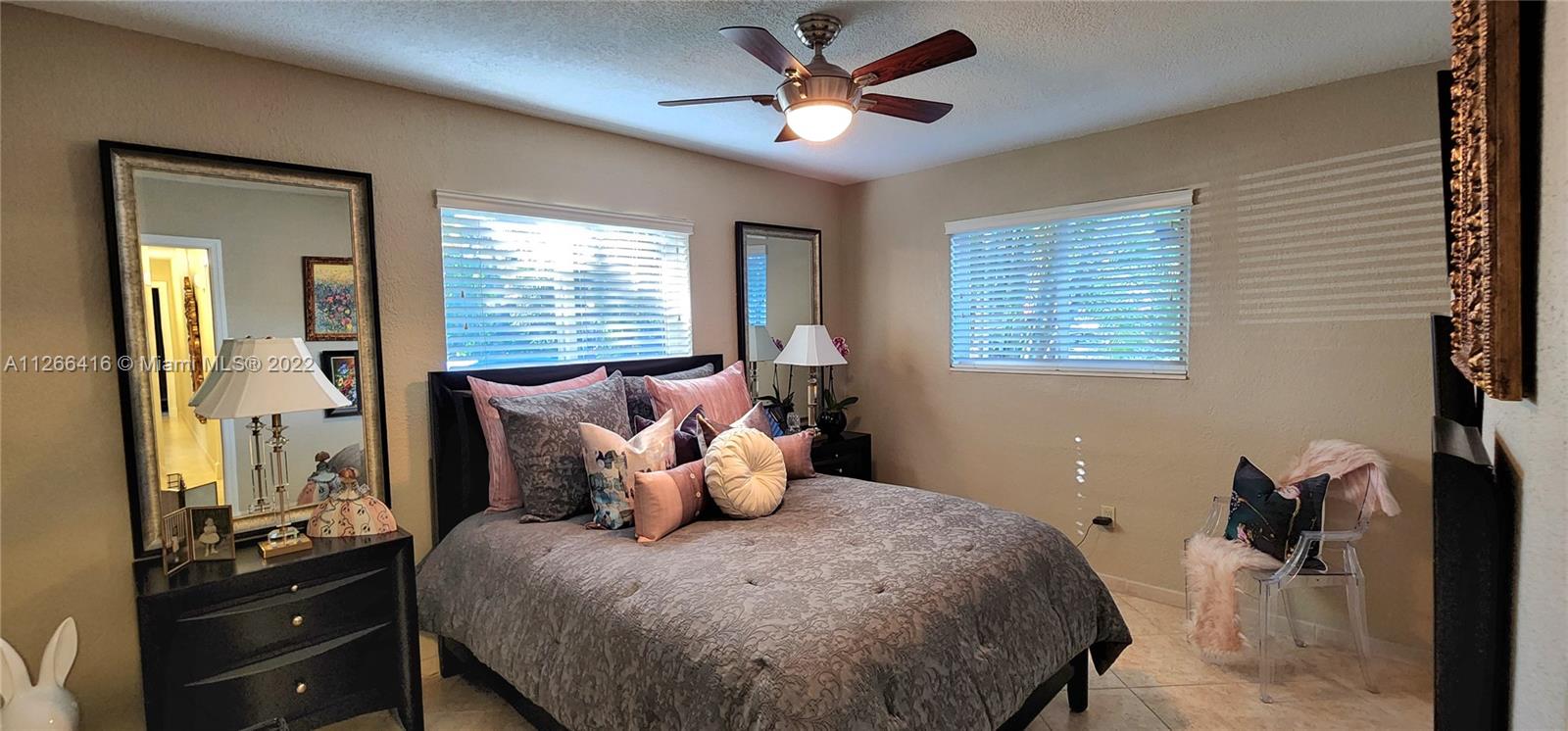 MIAMI LAKES SEC 4 - Residential