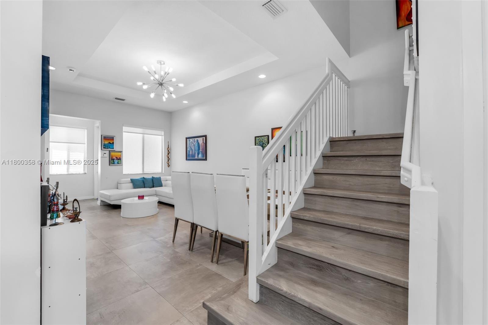 VENETIAN PARC - Residential