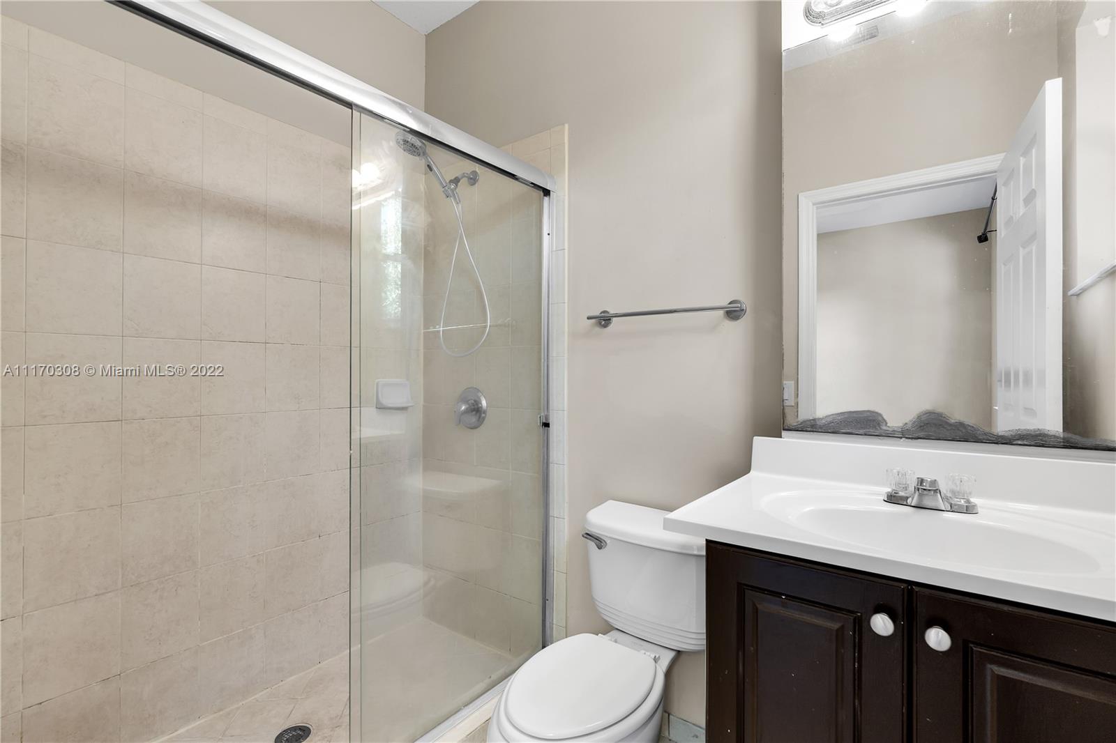 THE SHORES CONDO NO 1 - Residential