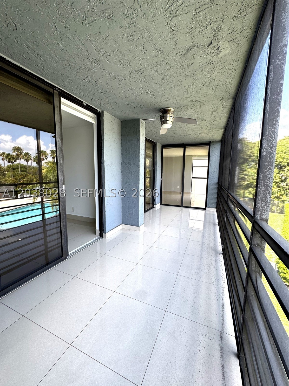 THE COURTYARD VILLAS COND - Residential Lease