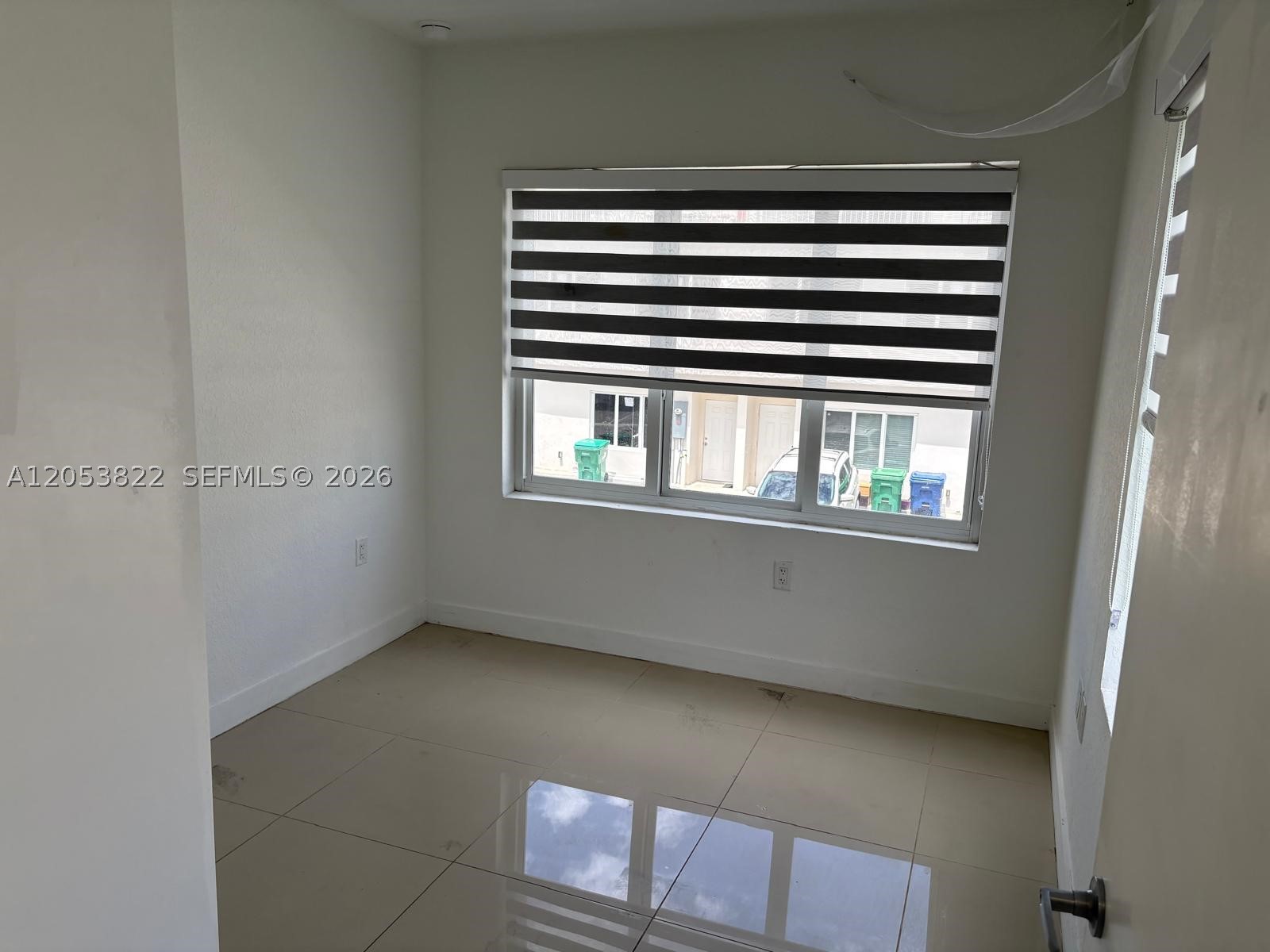 PARADISE ONE - Residential