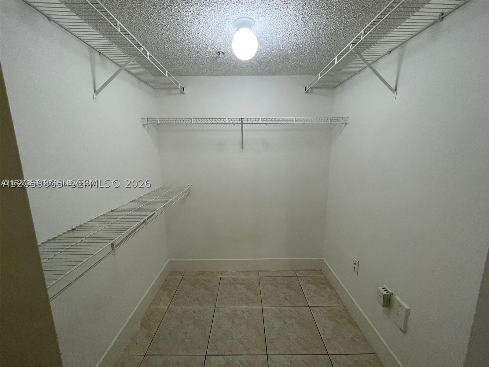 PARAGON PLANTATION CONDO - Residential