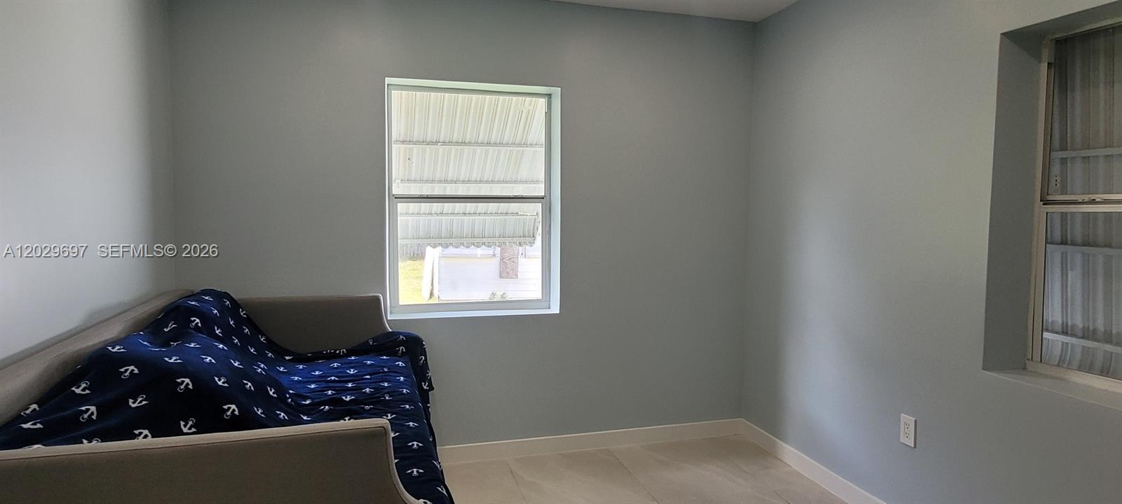 ROSE-WOOD AMD - Residential Lease