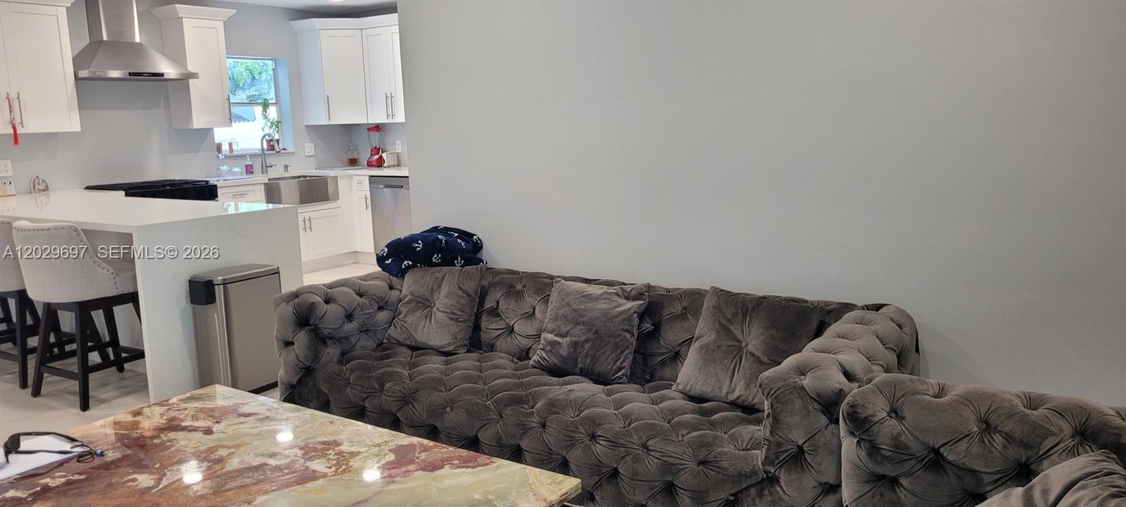 ROSE-WOOD AMD - Residential Lease