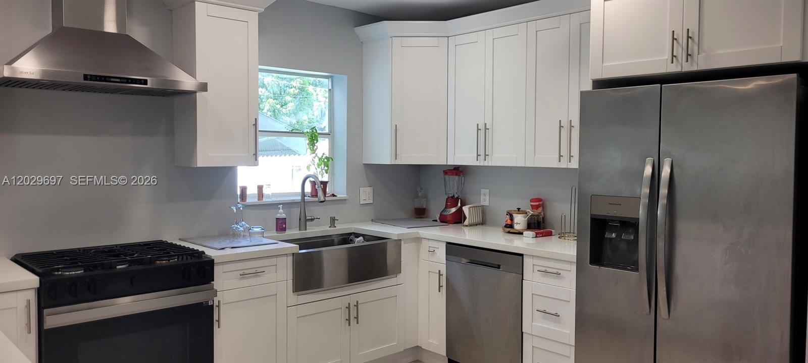 ROSE-WOOD AMD - Residential Lease