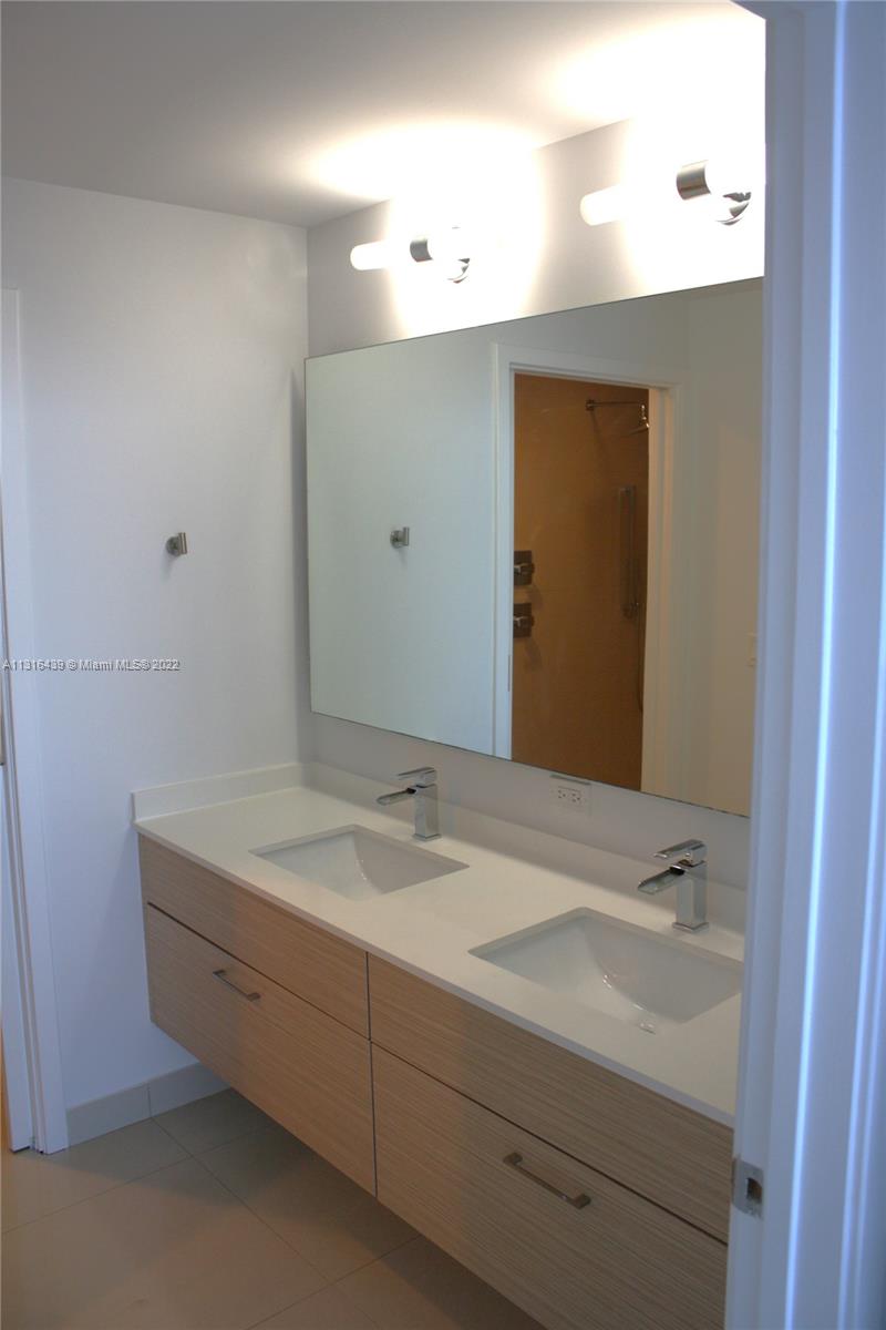 BAY HOUSE MIAMI CONDO - Residential Lease